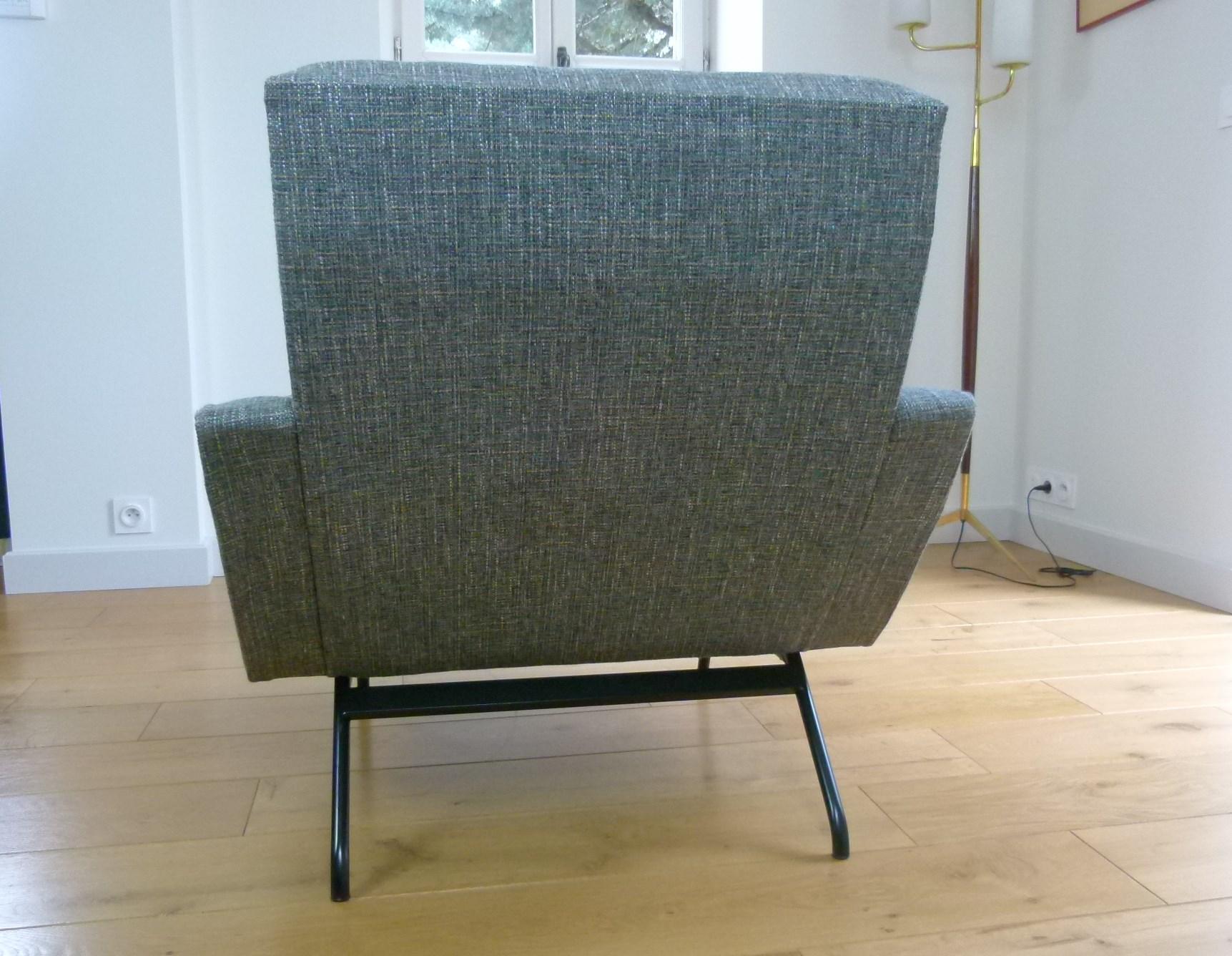 Pair of 1950 Armchairs by A.Motte, Steiner Edition In Excellent Condition In Saint-Ouen, FR