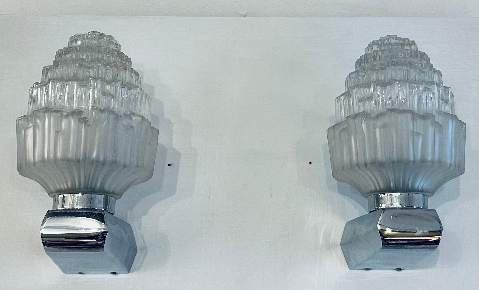 Pair of 1950s EJS Lighting Glass & Polished Chrome Torch Wall Lights or Sconces For Sale 2