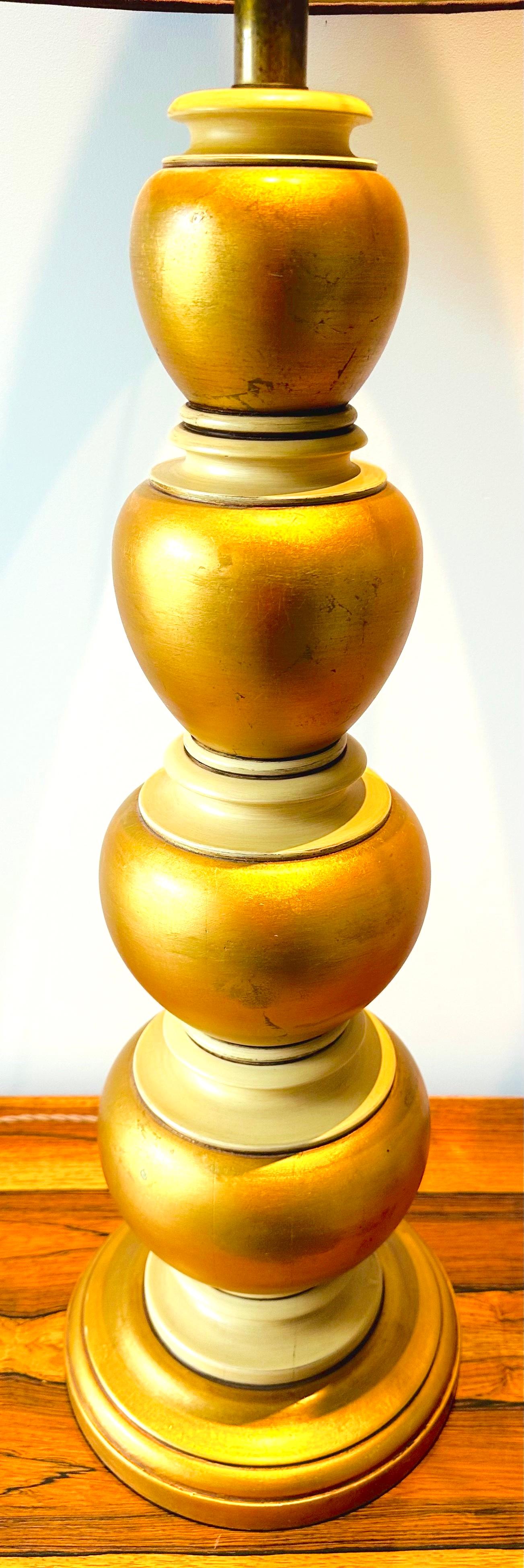 Pair of 1950s American Frederick Cooper Gold Leaf & Brass Table Lamps Inc Shades For Sale 4