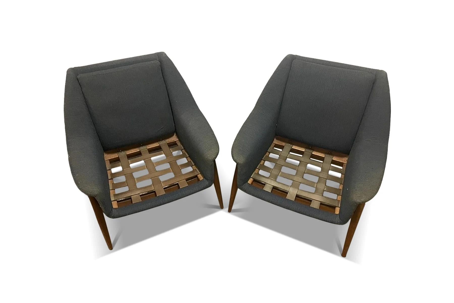 Pair of 1950s atomic lounge chairs + sofa in the manner of folke ohlsson For Sale 3