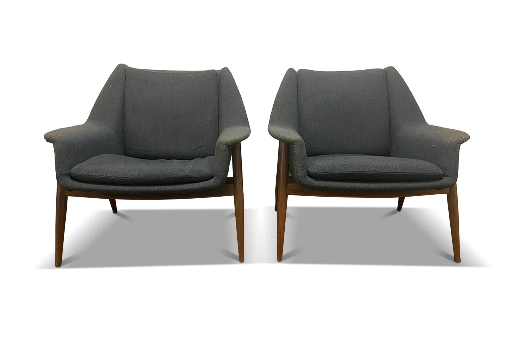 Pair of 1950s atomic lounge chairs + sofa in the manner of folke ohlsson For Sale 1