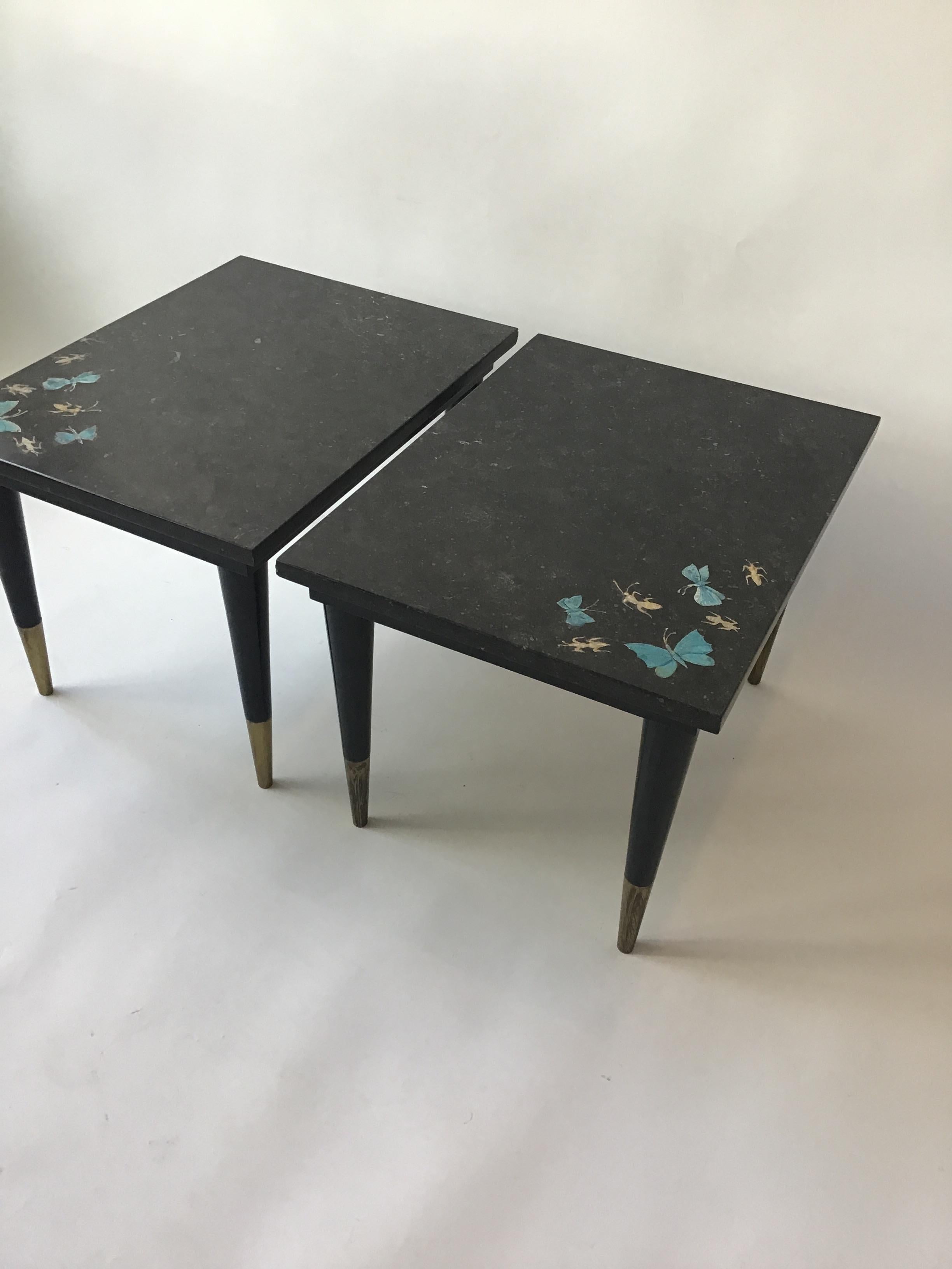 Milieu du XXe siècle Paire de tables d'appoint Bartolucci Arts des années 1950 en marbre:: avec papillon et criquet en vente