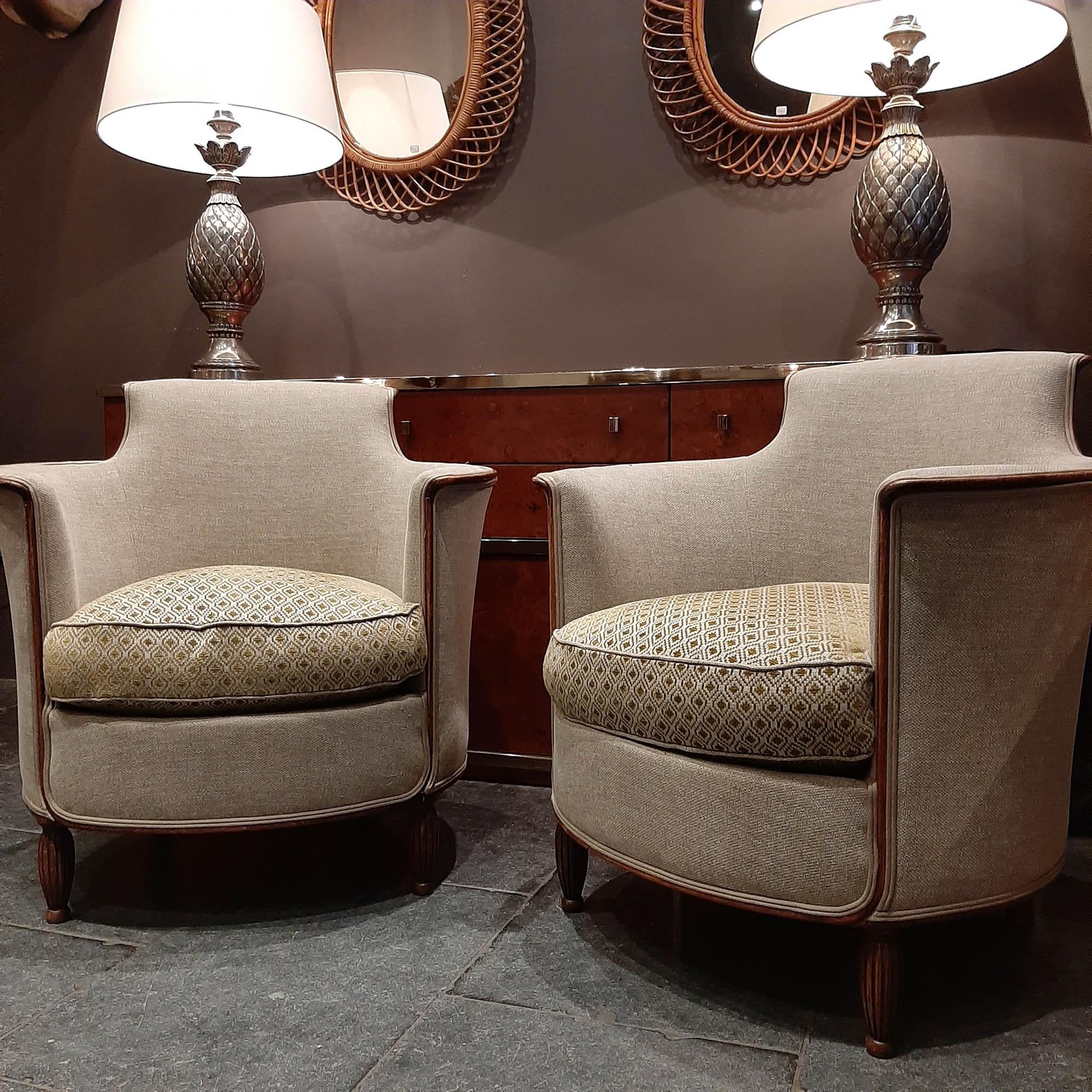 Mid-Century Modern Pair of 1950s Beige and Green Armchairs with Walnut Legs and Detail