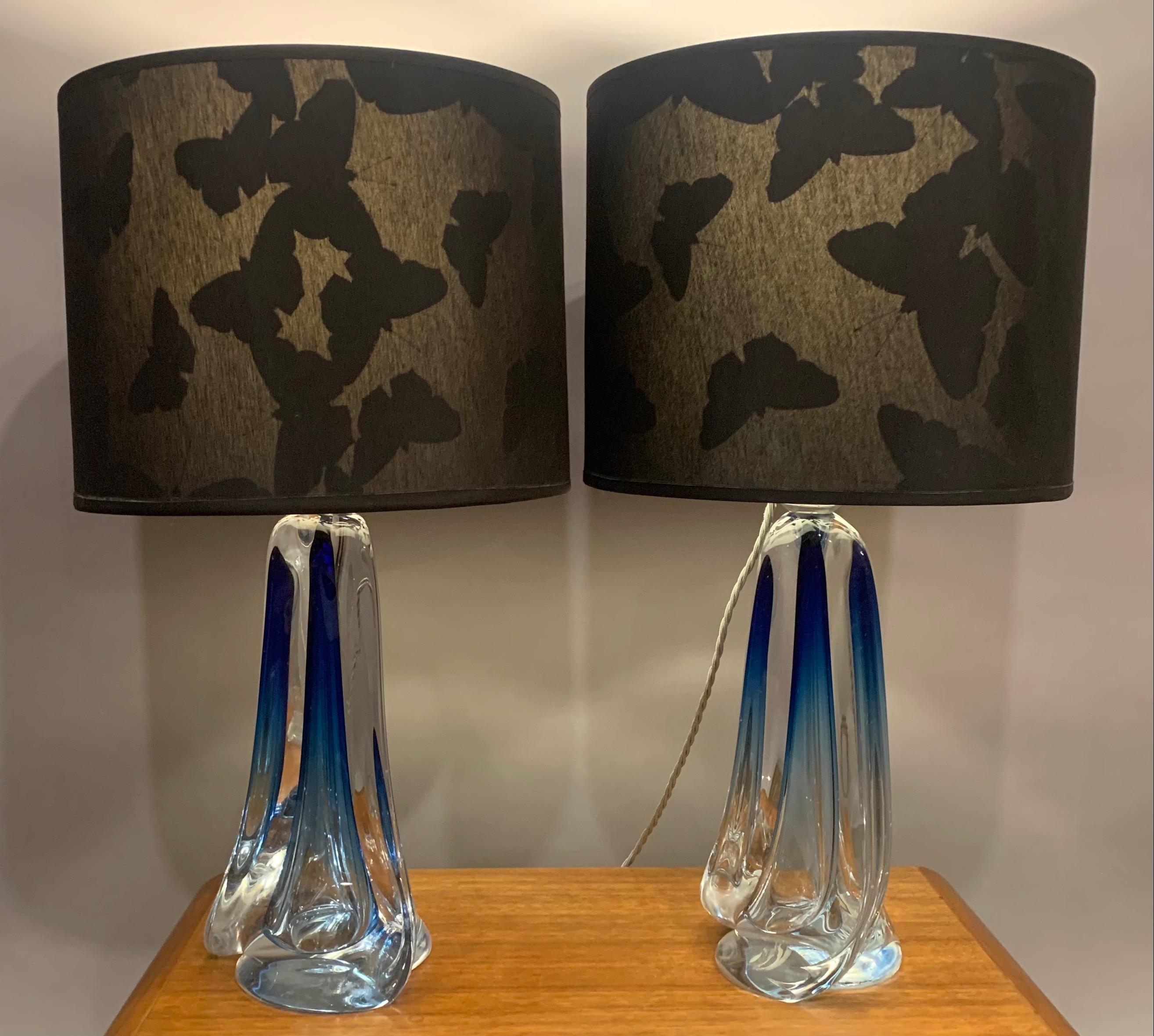 Mid-Century Modern Pair of 1950s Belgium Val St Lambert Blue & Clear Crystal Glass Table Lamps