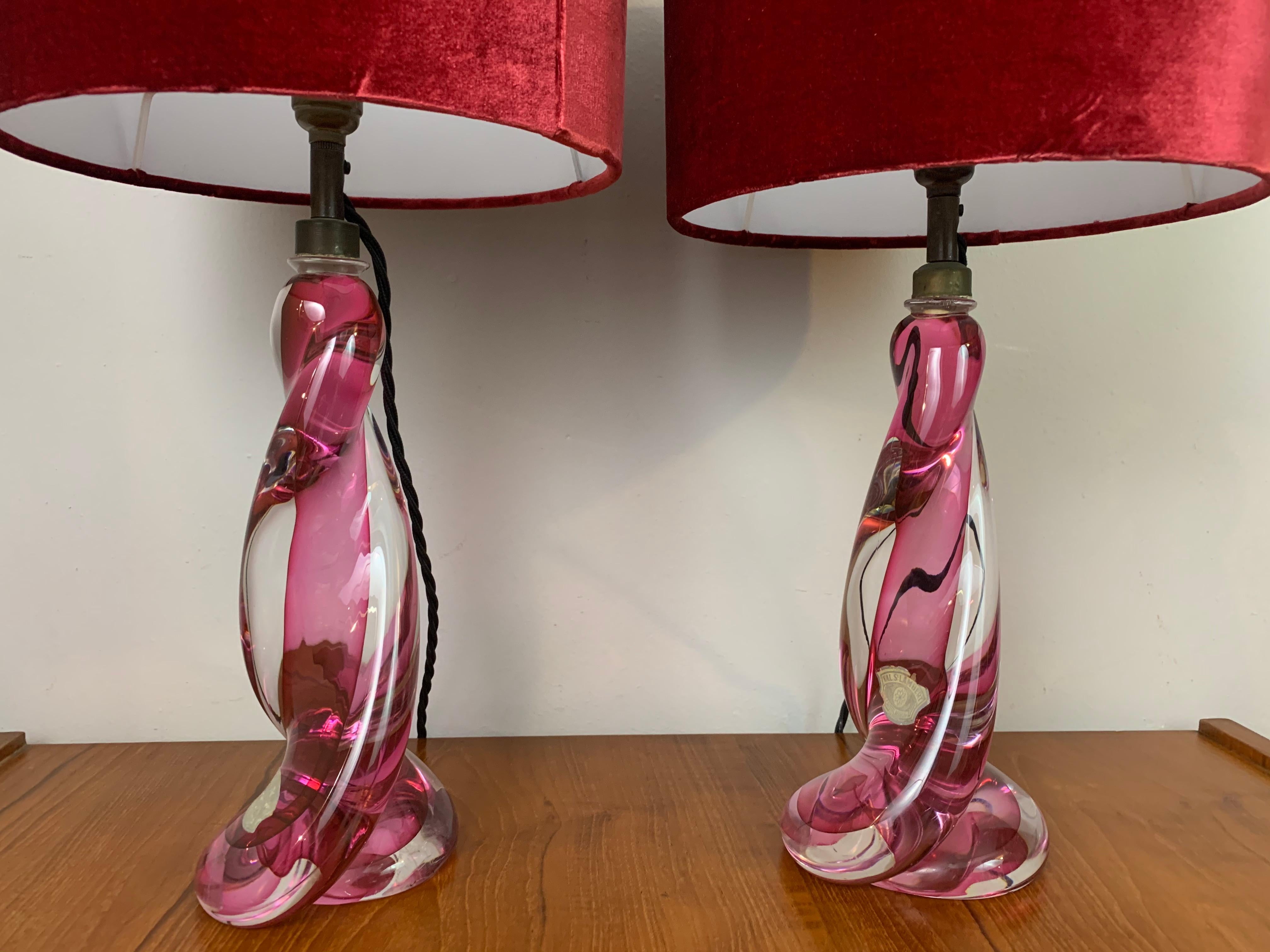 Pair of 1950s Belgium Val St Lambert Crystal Pink Table Lamp Bases inc Shades In Good Condition In London, England