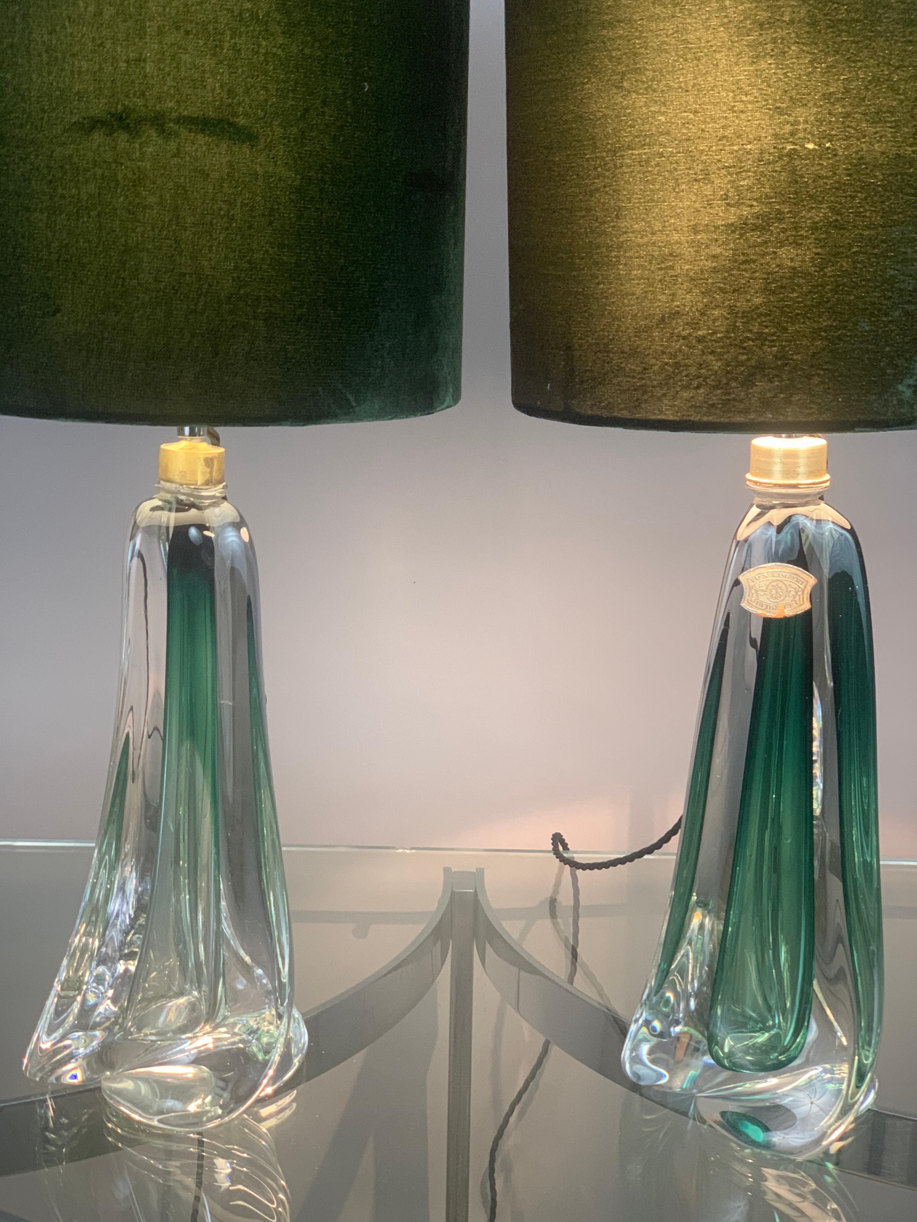 Pair of 1950s Belgium Val Saint Lambert Dark Green and Clear Crystal Table Lamps In Good Condition In London, GB