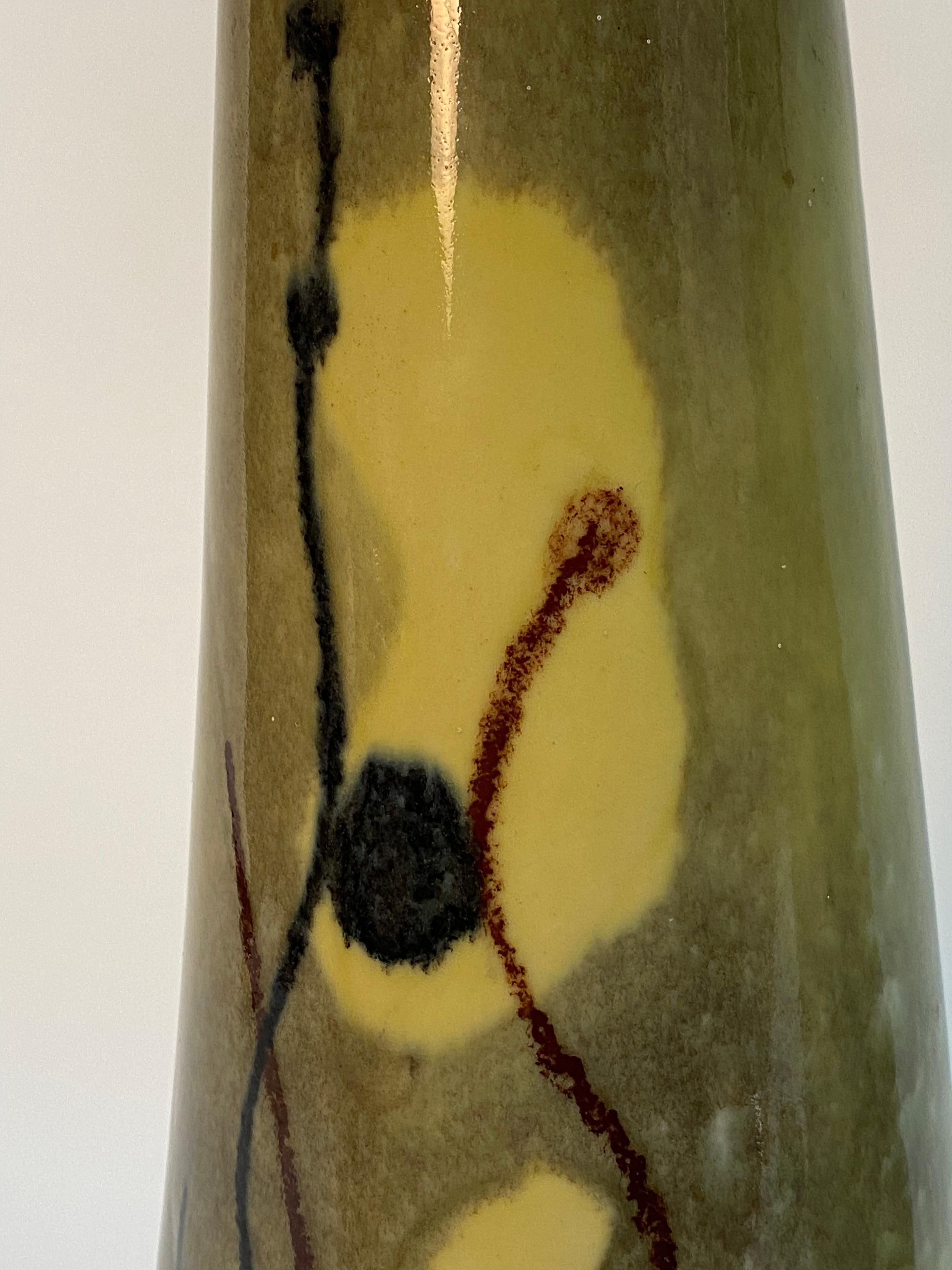 Pair of 1950s Biomorphic Abstract Decorated Ceramic Lamps 1
