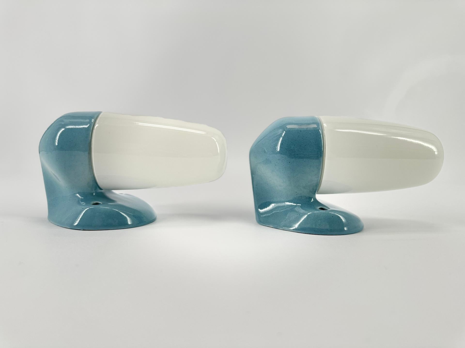 Pair of  1950's Blue Porcelain Wall Lamps By Wilhelm Wagenfeld For Lindner In Good Condition For Sale In Crespières, FR