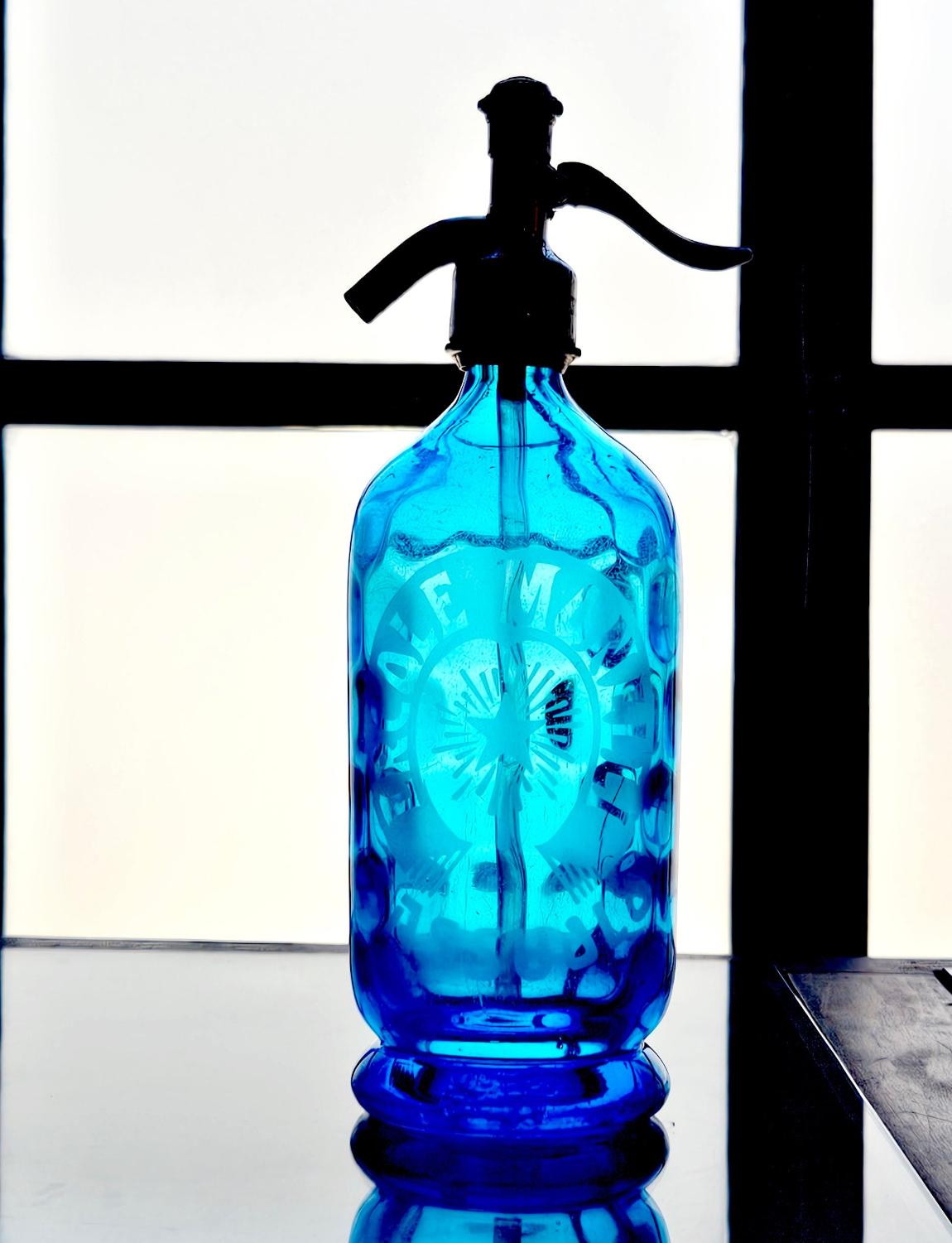 Italian Pair of 1950s Blue Soda Bottles - Ercole Monelli, Sassuolo For Sale