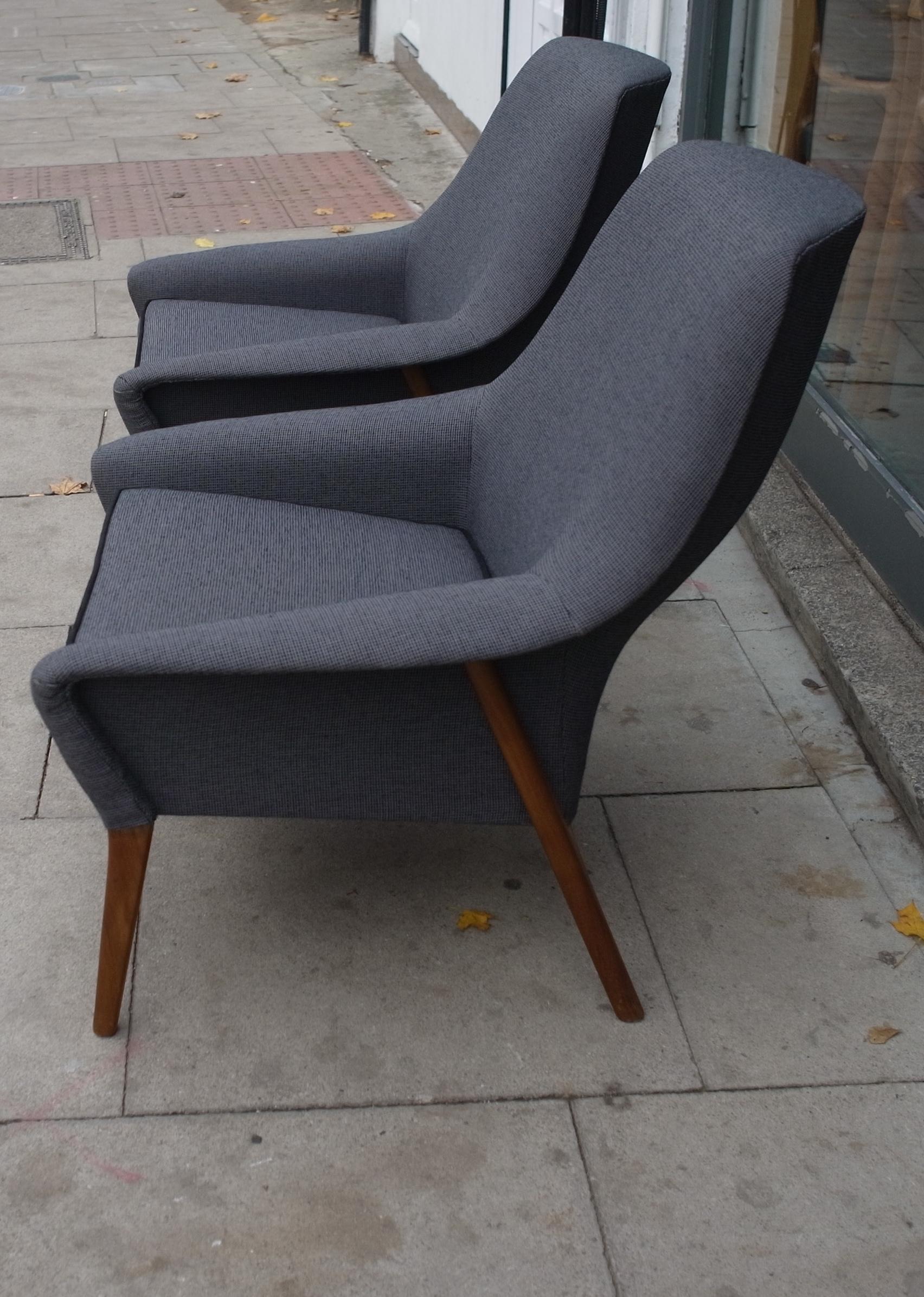 Milieu du XXe siècle Paire de fauteuils Parker Knoll de fabrication britannique des années 1950 en vente