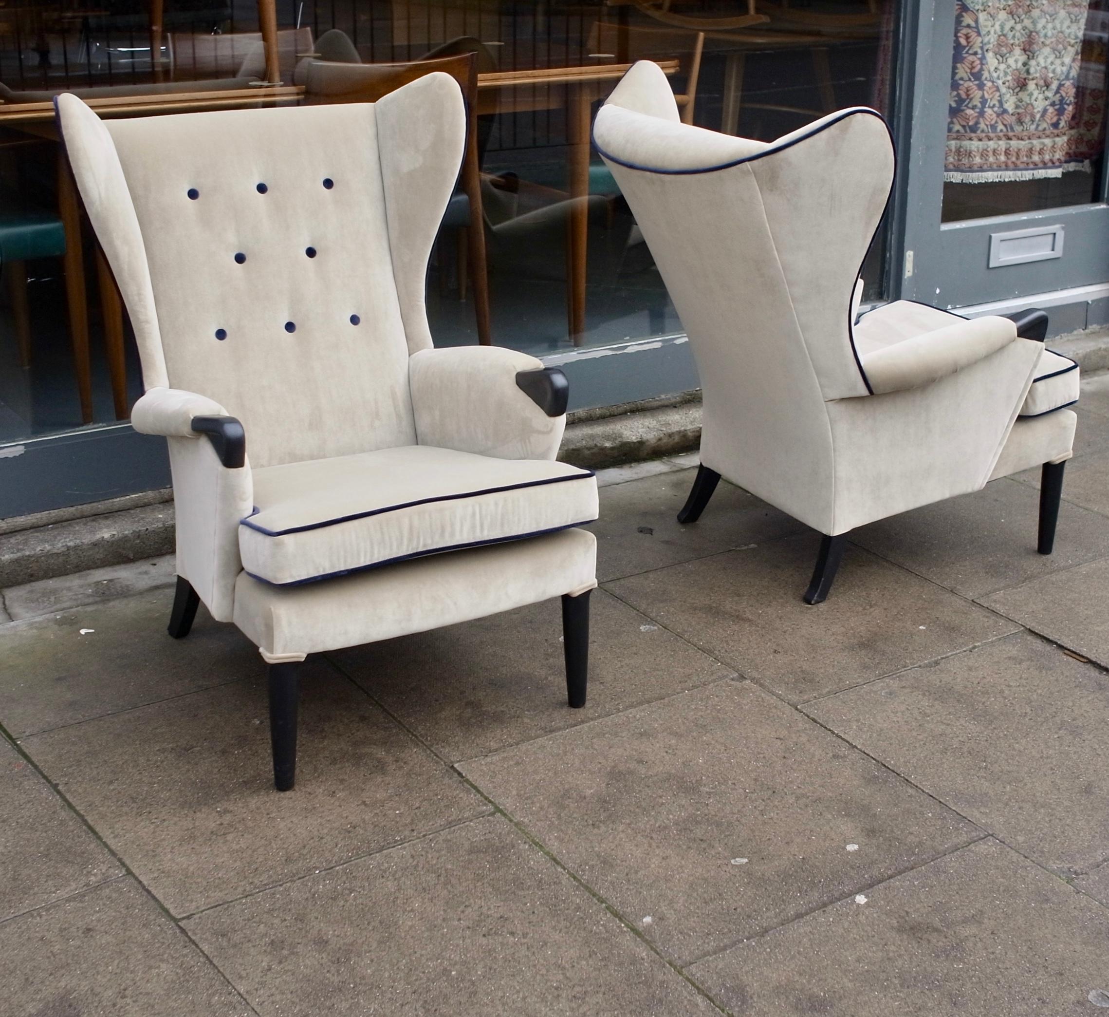 Pair of 1950s British Wingback Armchairs Upholstered in taupe Velvet Textile For Sale 4