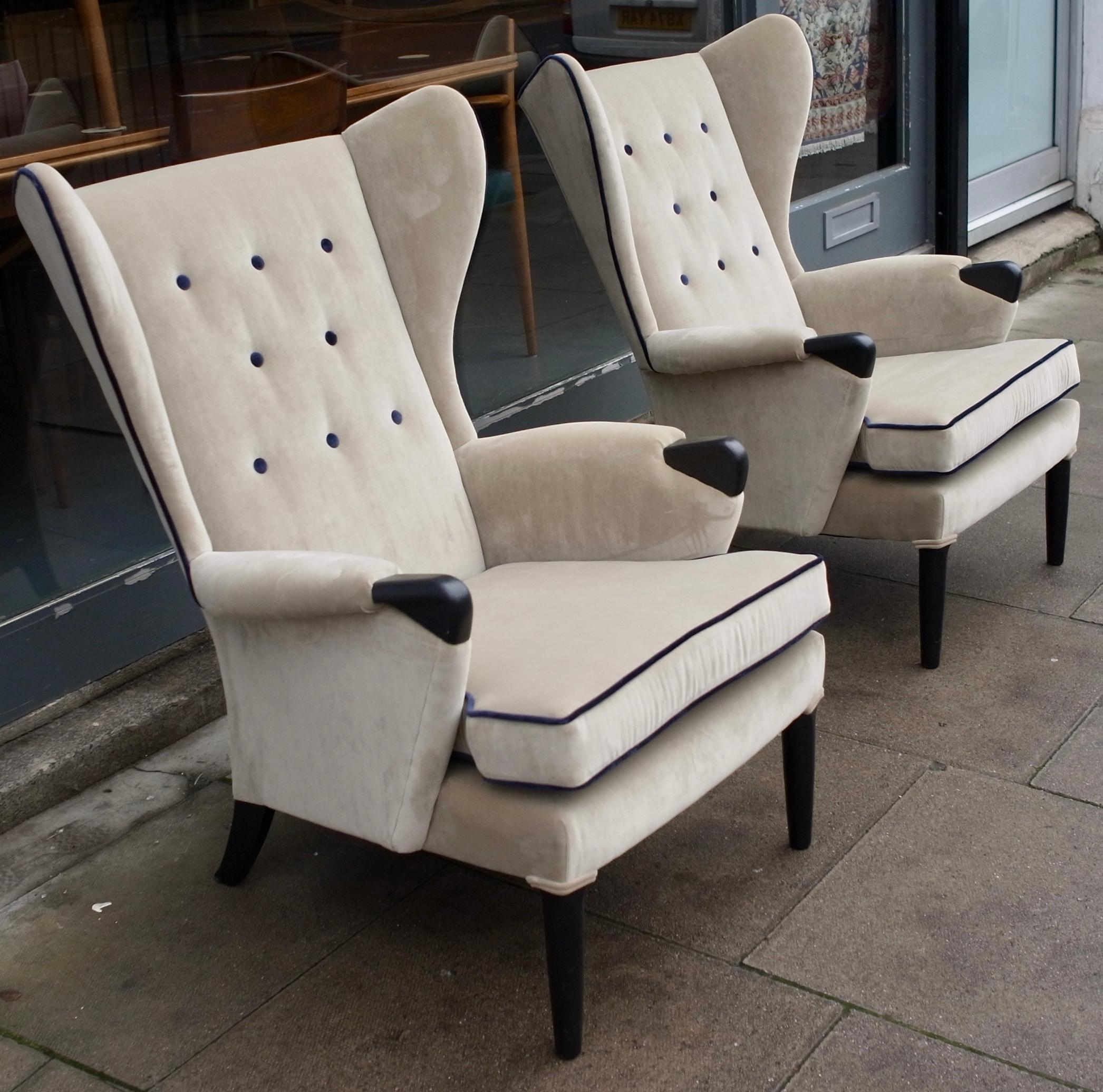Mid-20th Century Pair of 1950s British Wingback Armchairs Upholstered in taupe Velvet Textile For Sale
