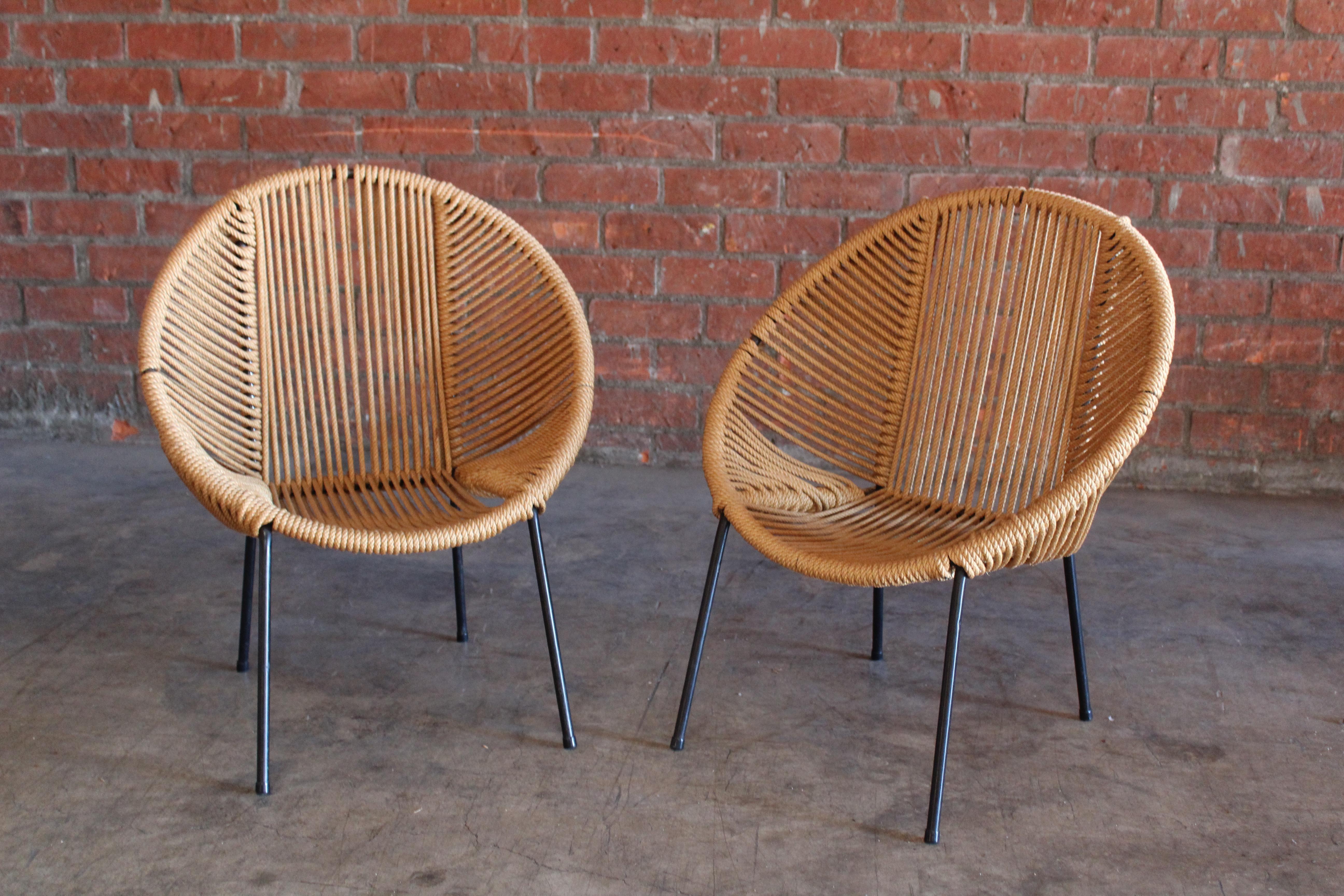 Mid-20th Century Pair of 1950s Children's Iron and Rope Chairs, France