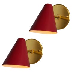 Pair of 1950s Conical Red Metal & Brass Sconces by Gino Sarfatti for Arteluce