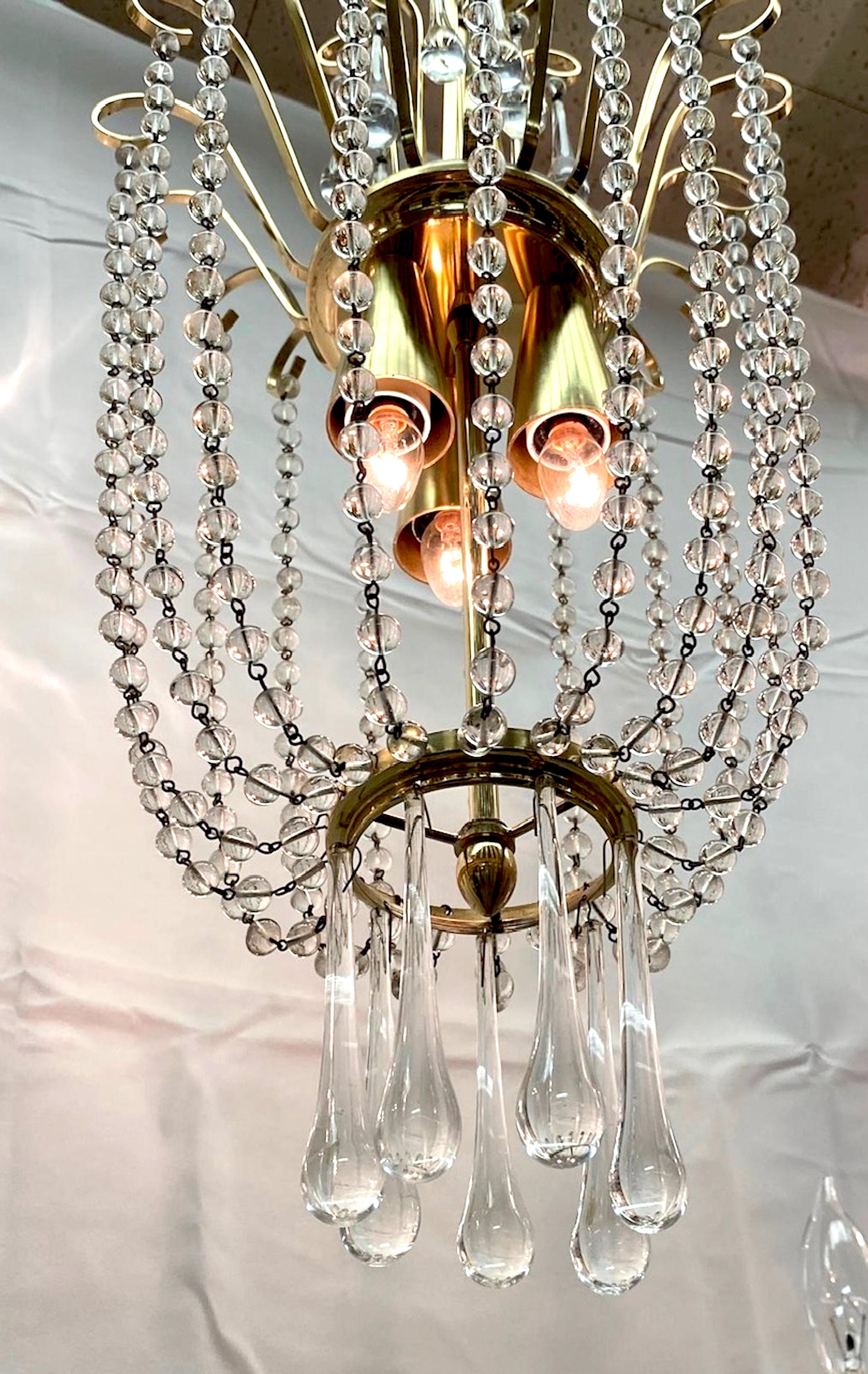 Pareja de lámparas de cristal y prismas de los años 50 en venta 2