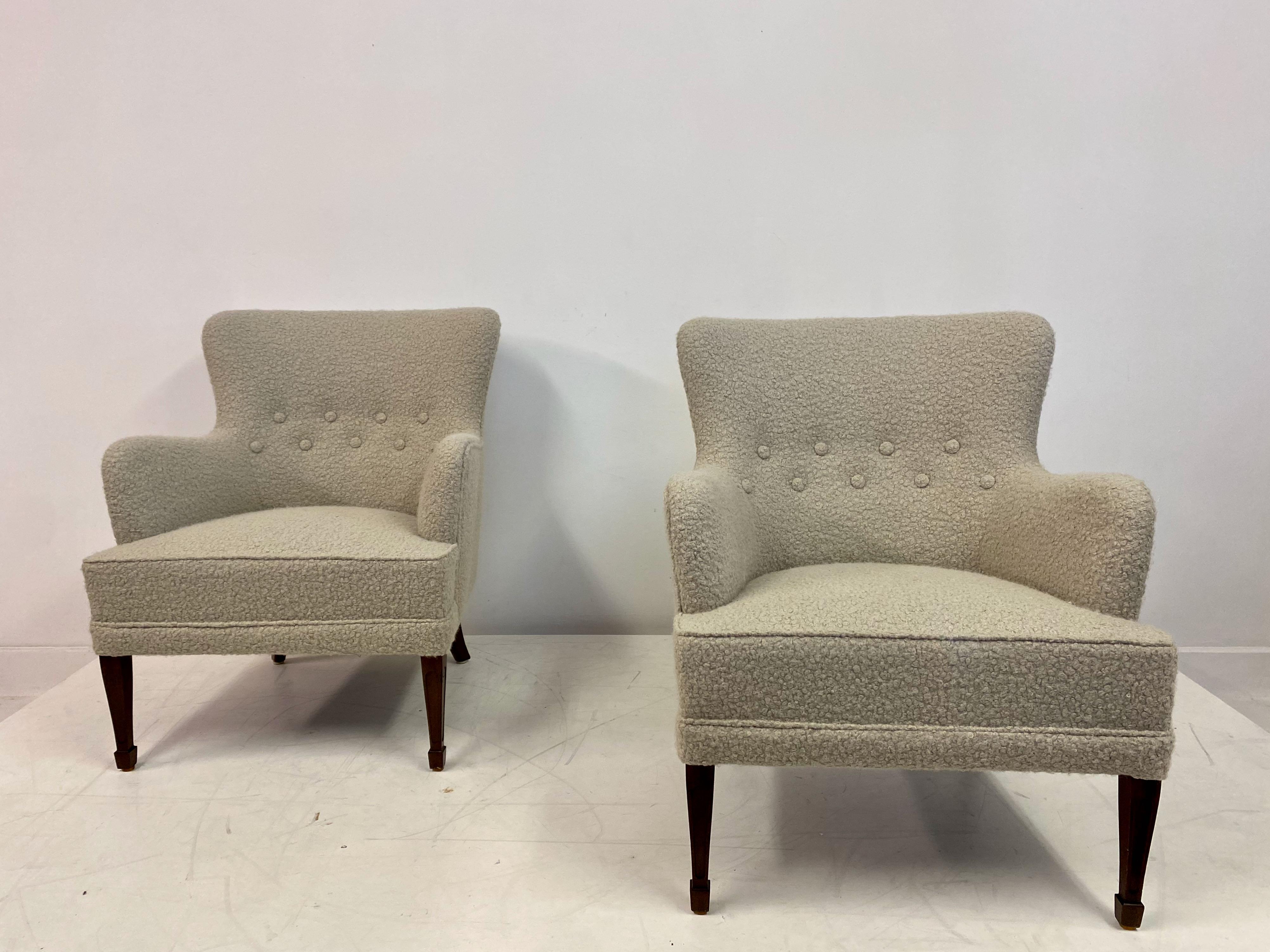 Pair of 1950s Danish Armchairs by Frits Henningsen For Sale 6