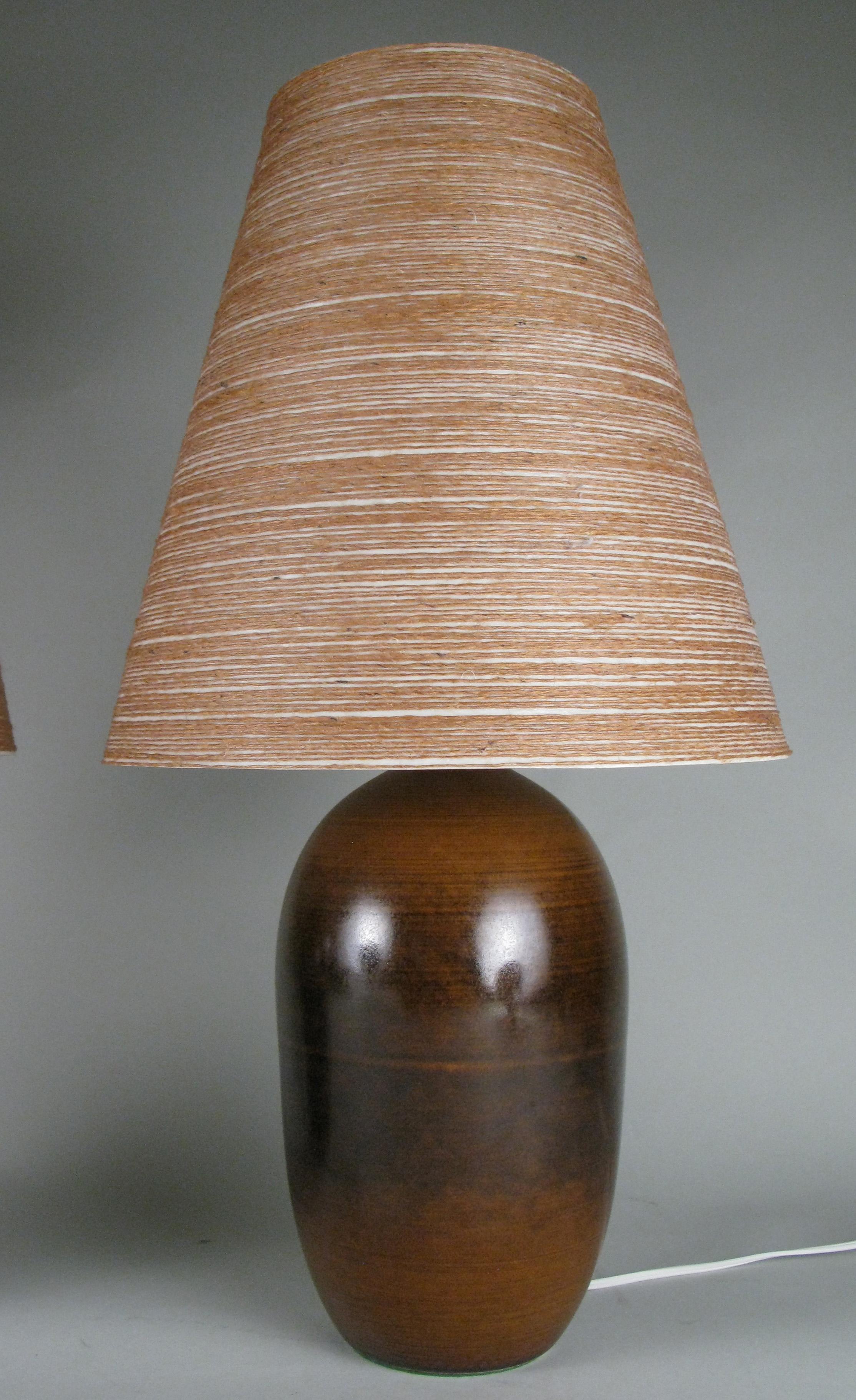 Mid-20th Century Pair of 1950s Danish Ceramic Lamps by Gunnar and Lotte Bostlund