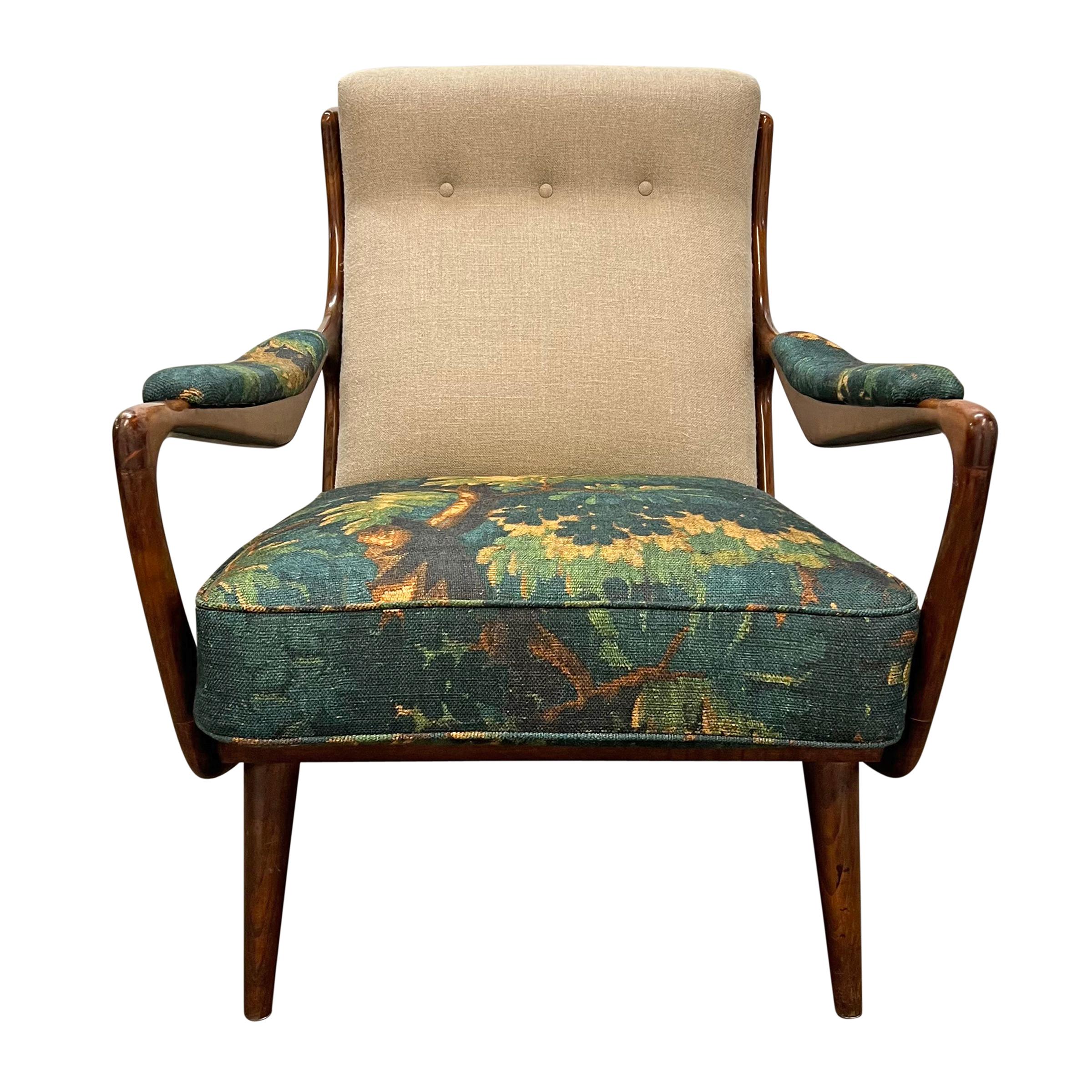 Scandinavian Modern Pair of 1950s Danish Modern Lounge Chairs For Sale