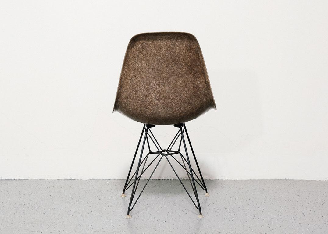 Pair of 1950s Eames DSR Side Chairs 2