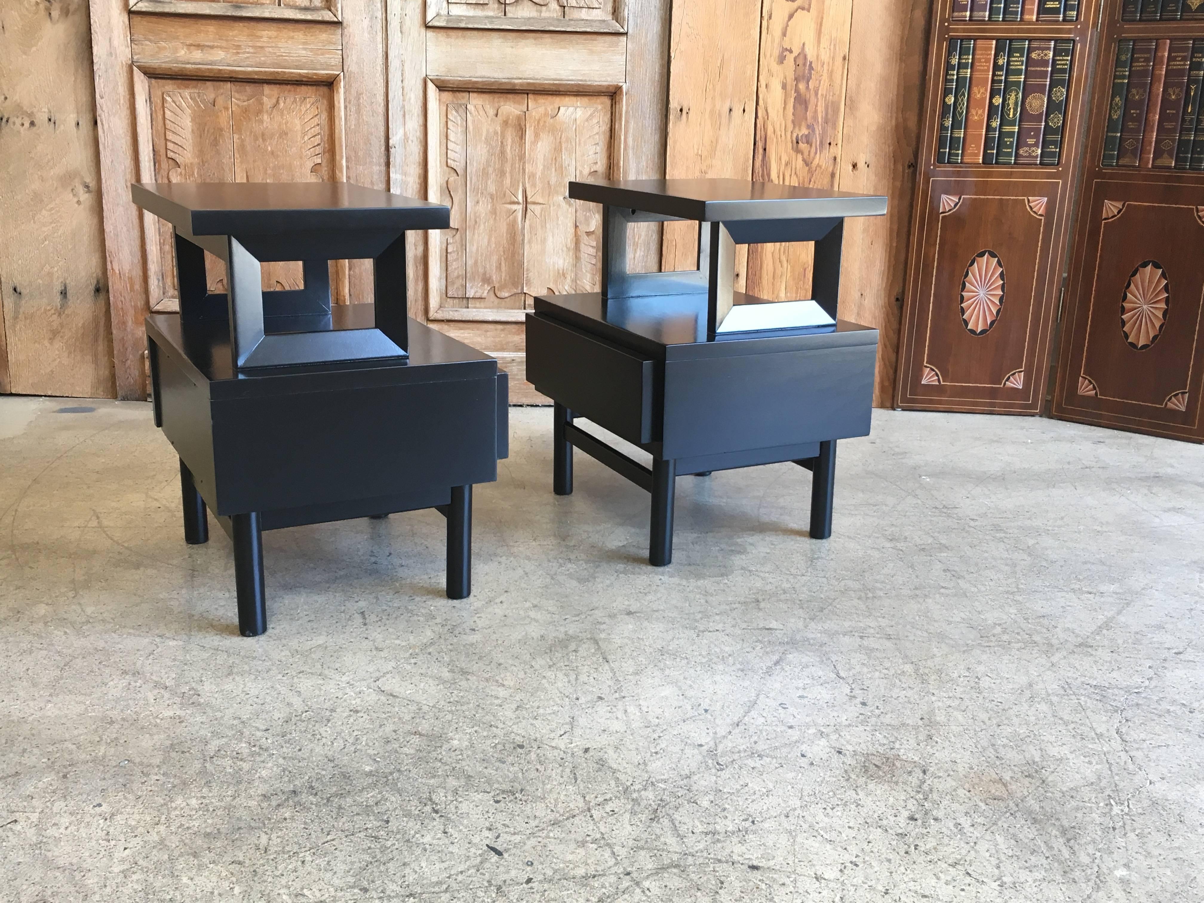Pair of 1950s Ebonized Nightstands by American of Martinsville 1