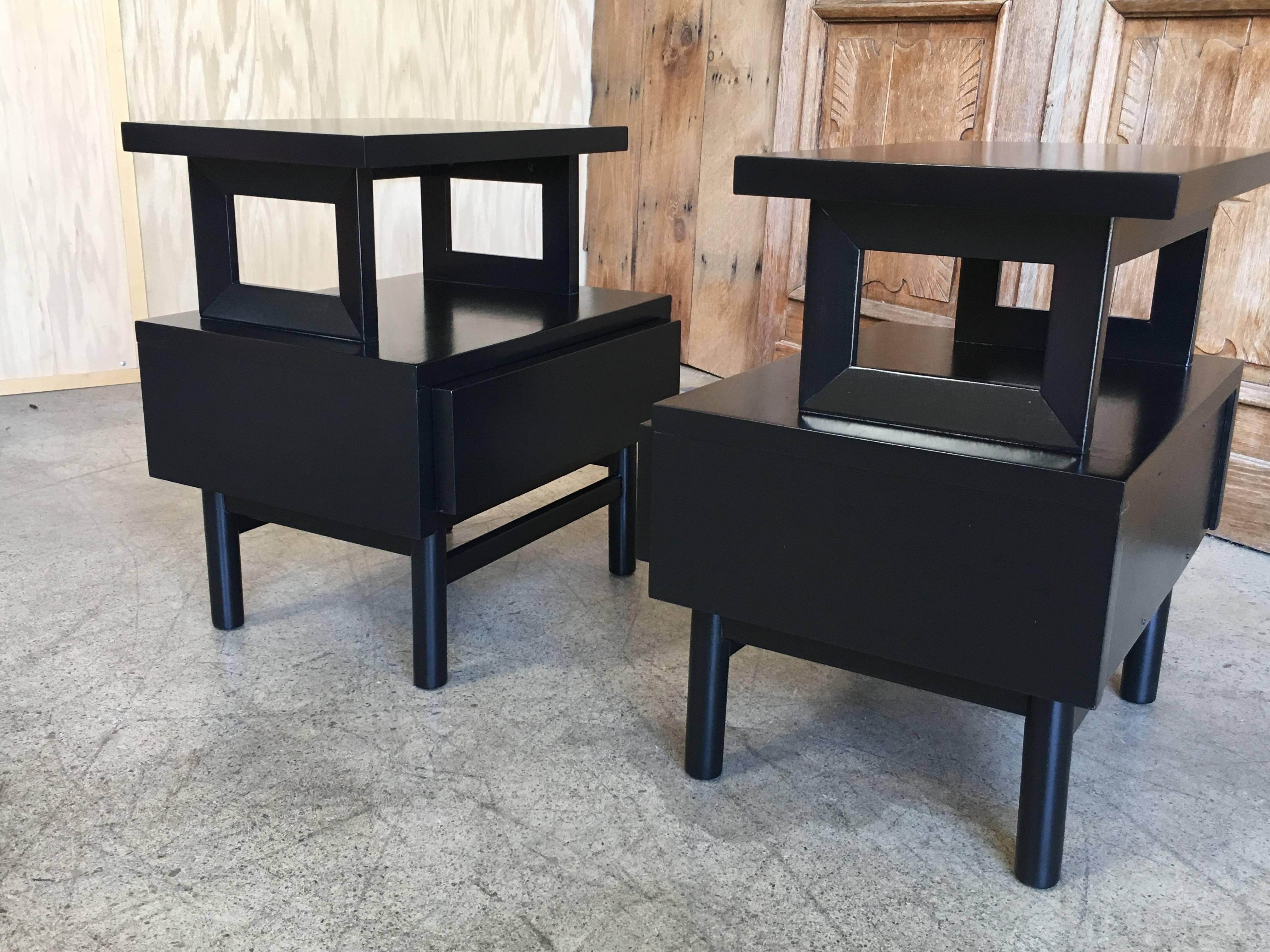 Pair of 1950s Ebonized Nightstands by American of Martinsville 2