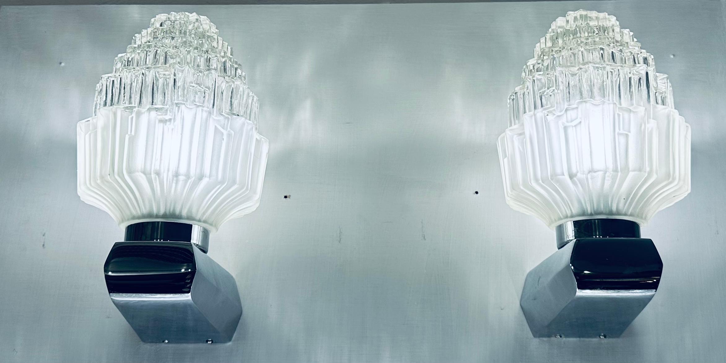 Mid-Century Modern Pair of 1950s EJS Lighting Glass & Polished Chrome Torch Wall Lights or Sconces