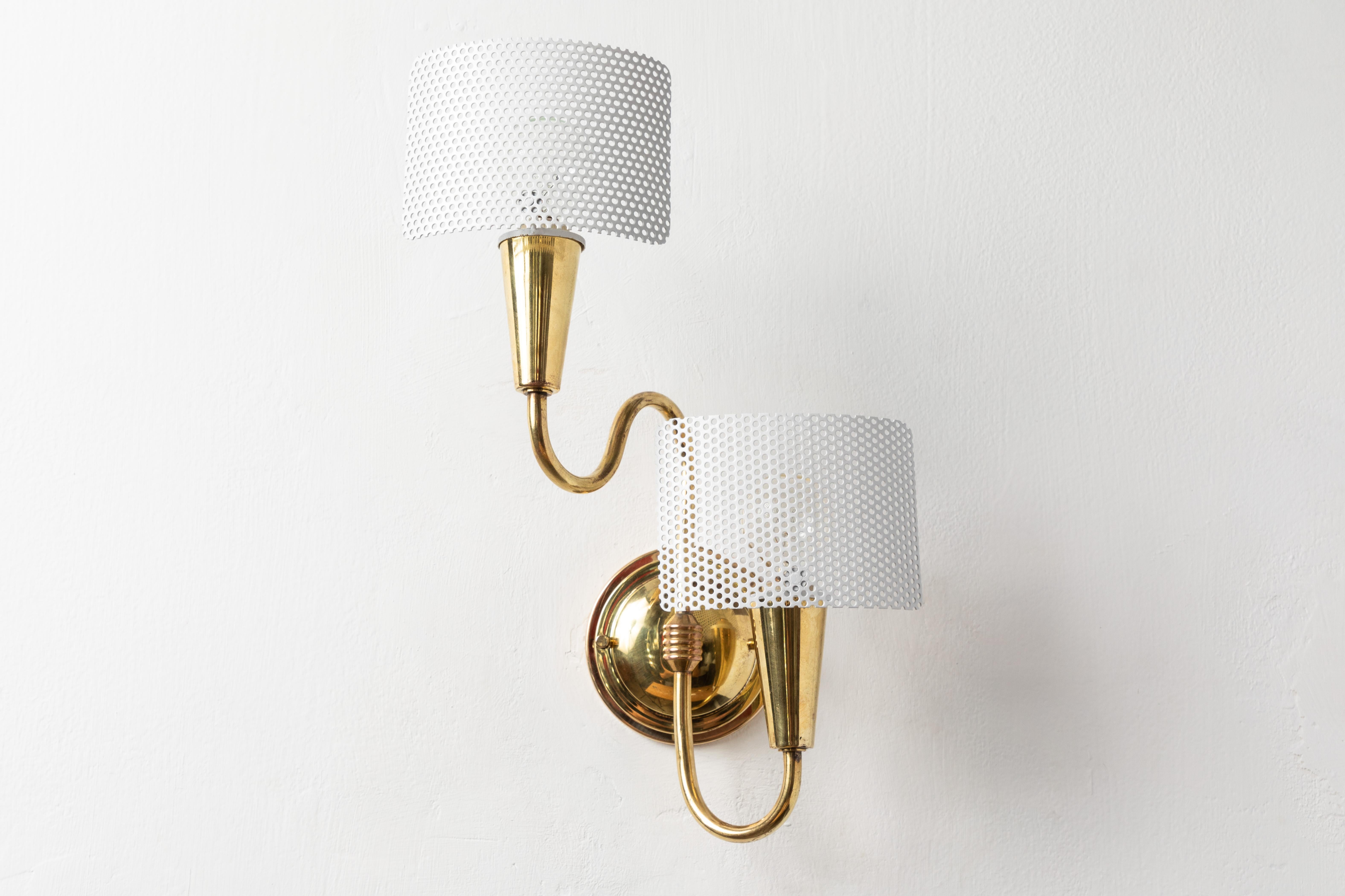 Pair of 1950s French Sculptural Sconces in the Style of Mathieu Matégot 4