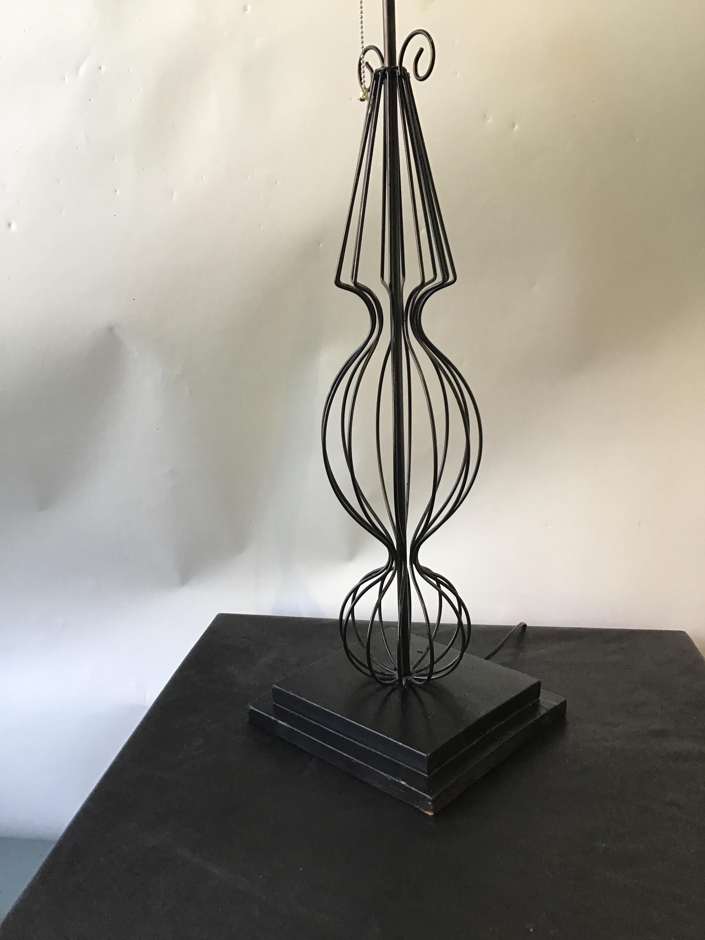 Mid-20th Century Pair of 1950s French Wire Lamps For Sale