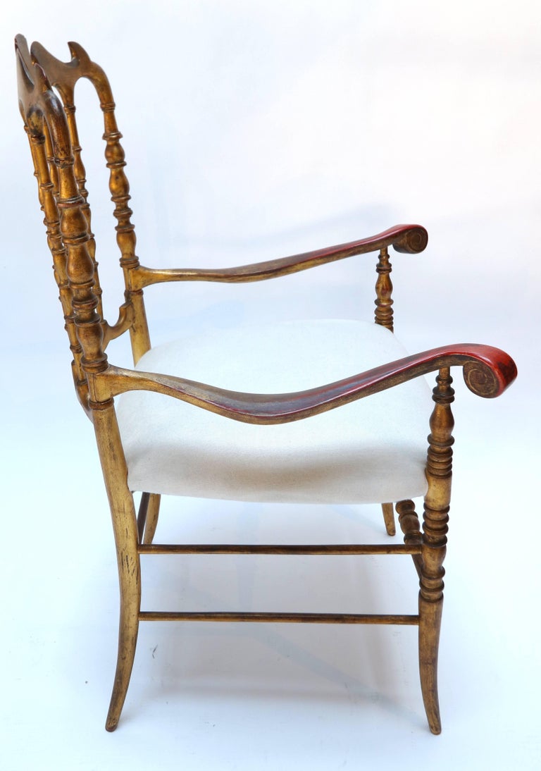 Pair of 1950s Gilded Chiavari Chairs For Sale at 1stdibs