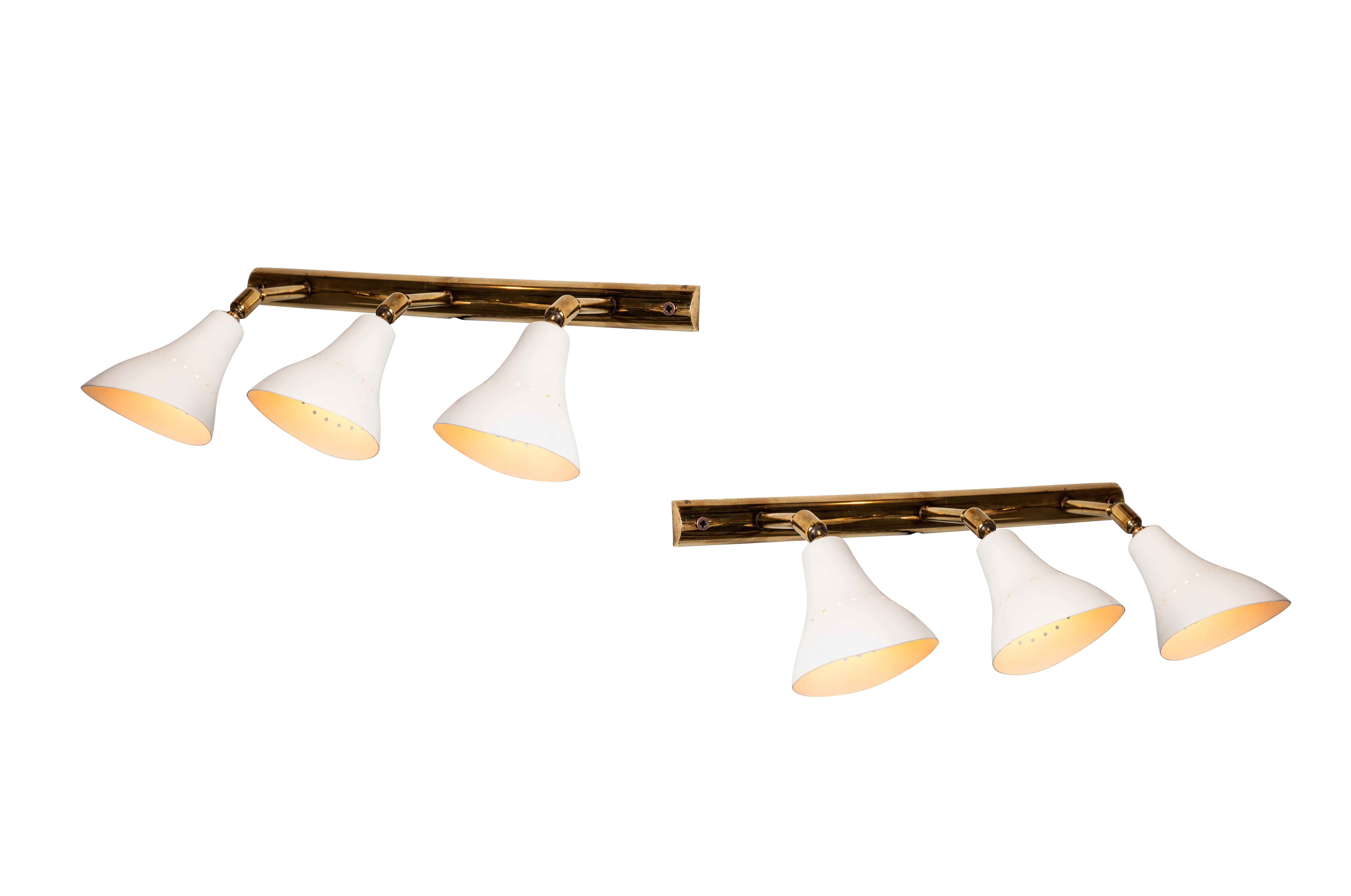 Pair of 1950s Gino Sarfatti Model 114 3-Shade Articulating Wall Lights For Sale 6