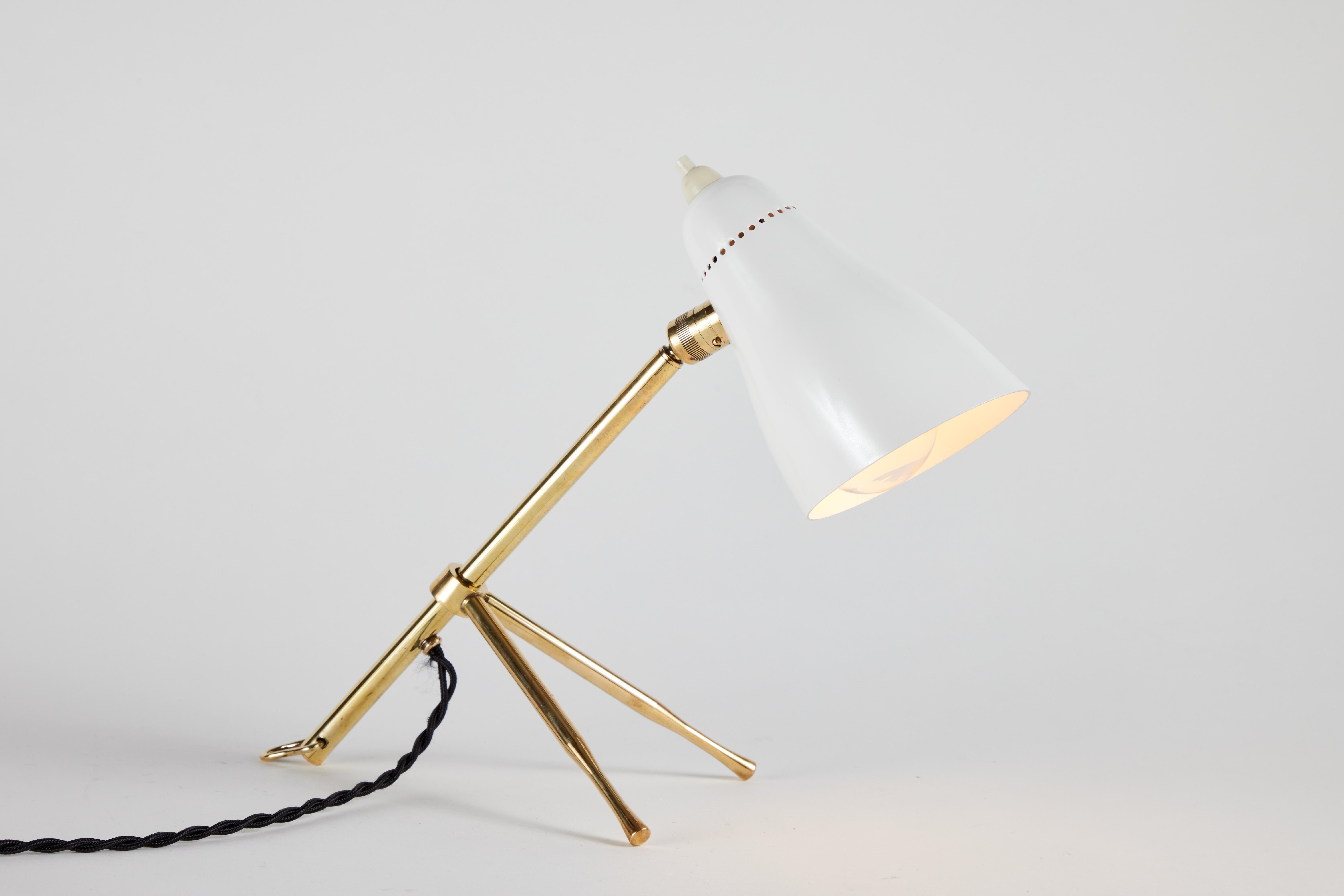 Paar Giuseppe Ostuni 'Ochetta' Wand- oder Tischlampen aus den 1950er Jahren für O-Luce (Gemalt) im Angebot