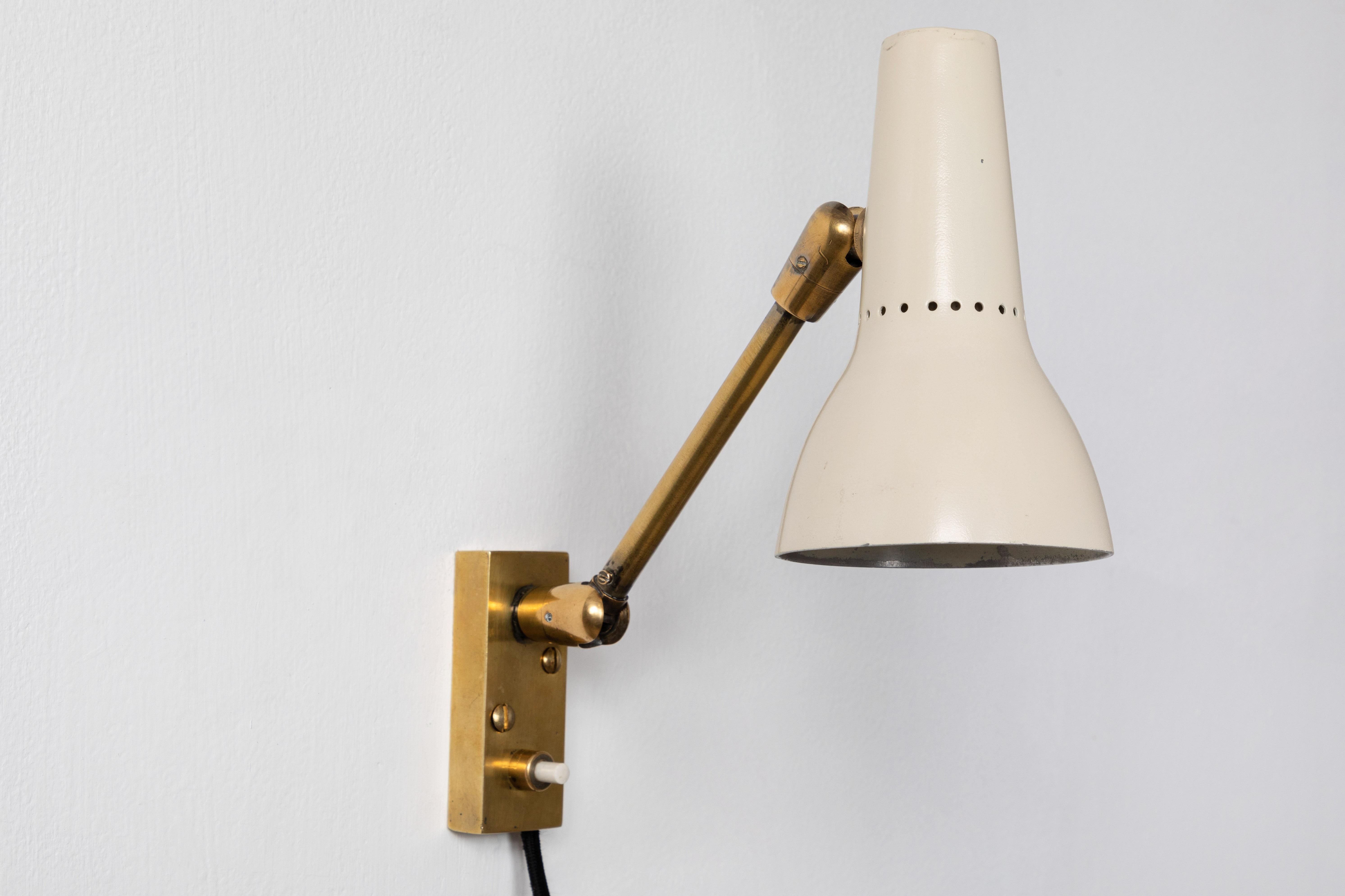 Pair of 1950s Giuseppe Ostuni Wall Lamps for O-Luce 1