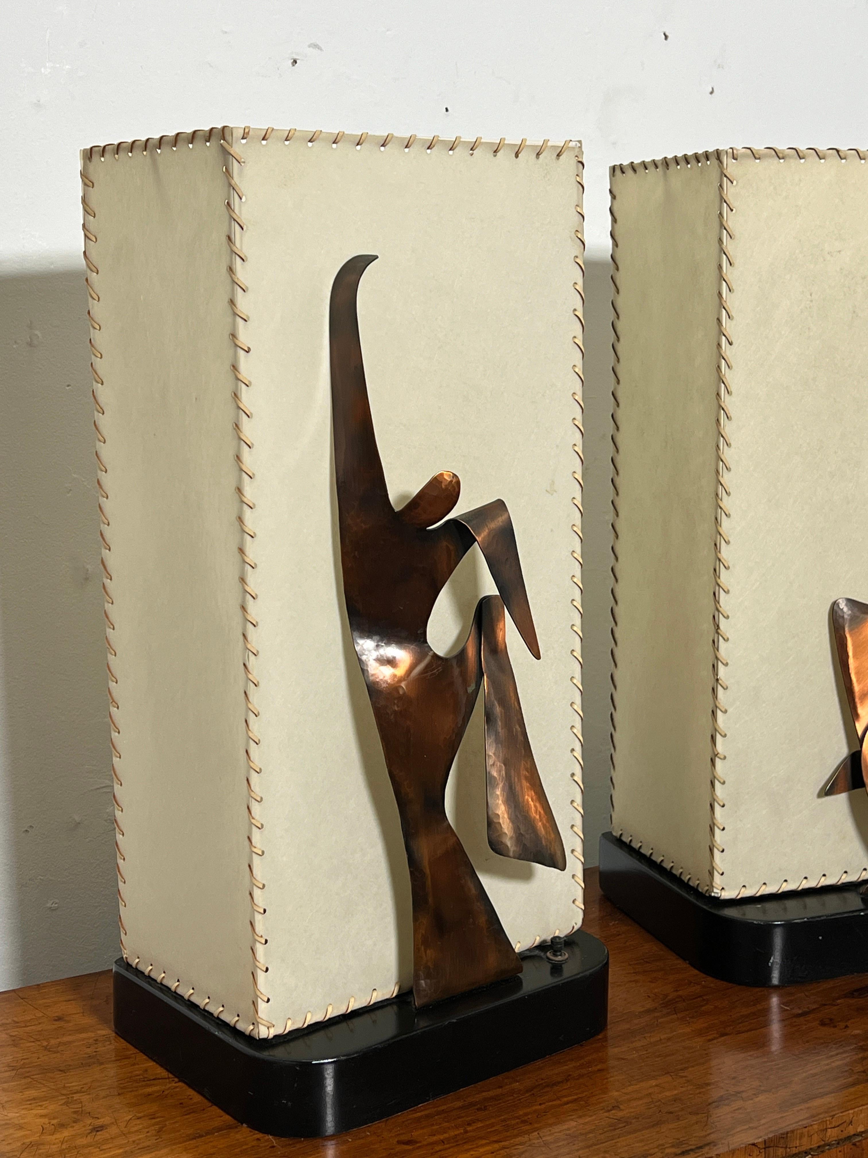 Mid-Century Modern Pair of 1950s Heifetz Modern Dancer Lamps in Copper with Parchment Shades For Sale