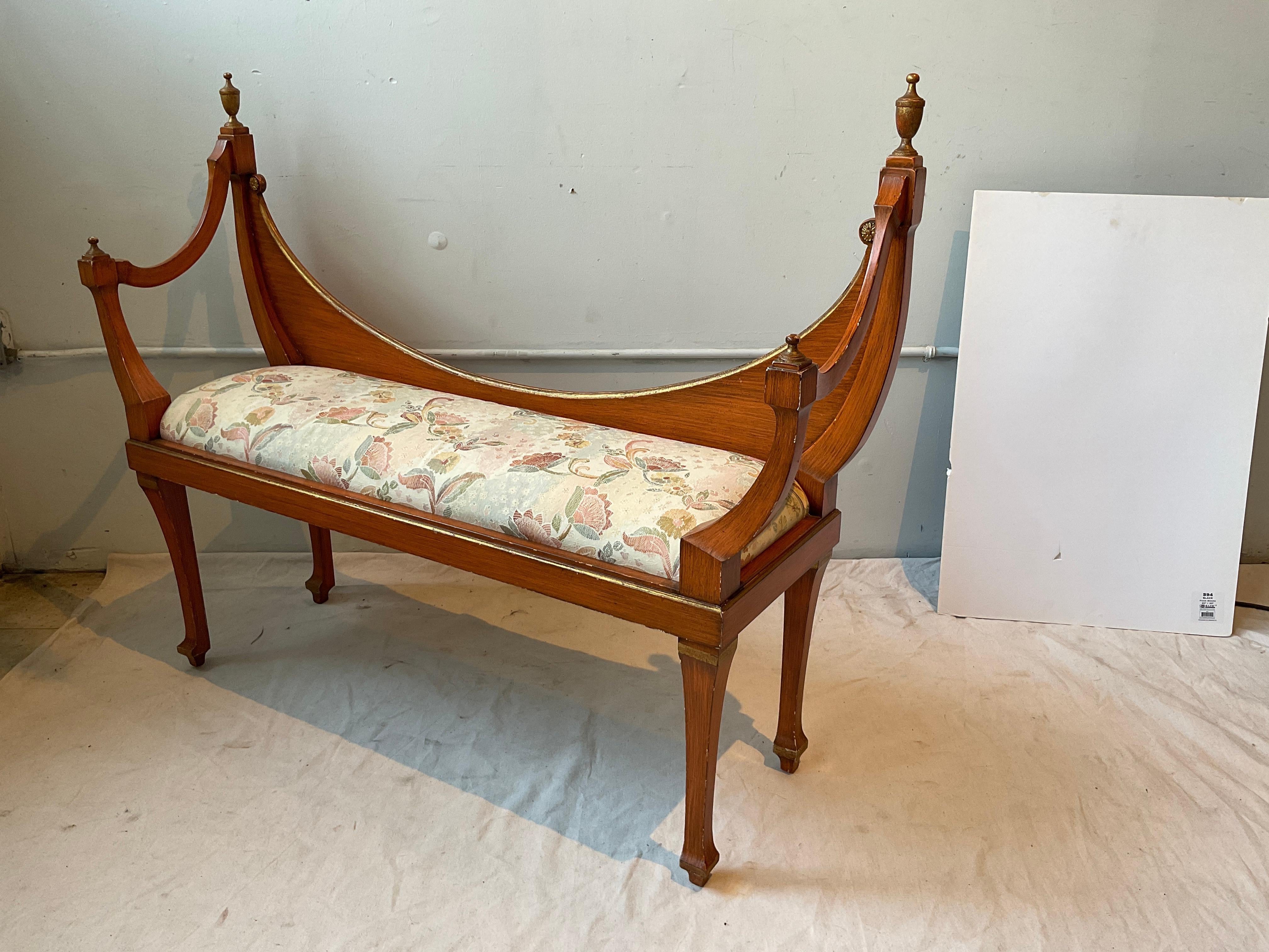 Pareja De Bancos Naranja Hollywood Regency Años 50 en Bueno estado para la venta en Tarrytown, NY