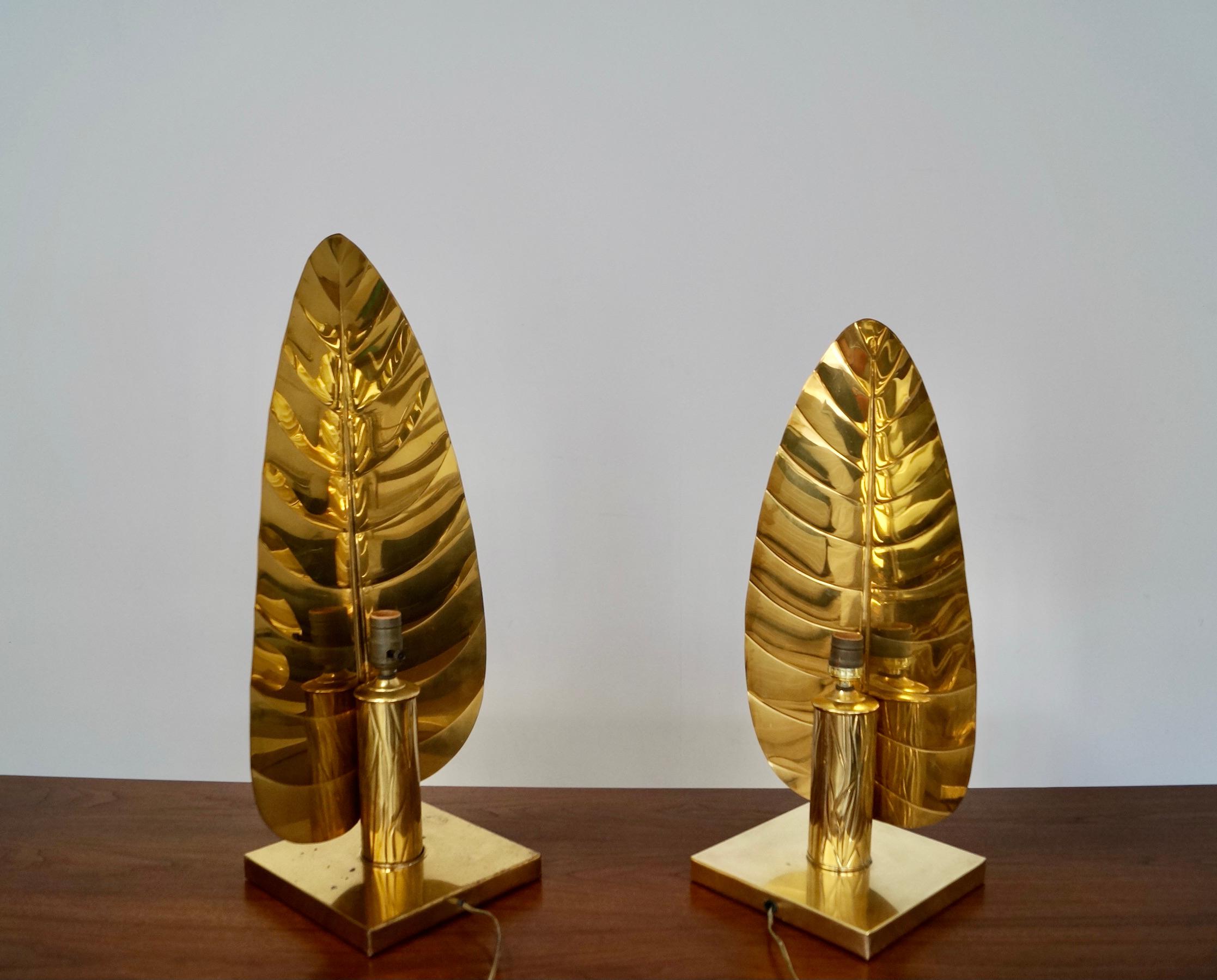 Pair of 1950's Hollywood Regency Tommaso Barbi Style Brass Table Lamps For Sale 3