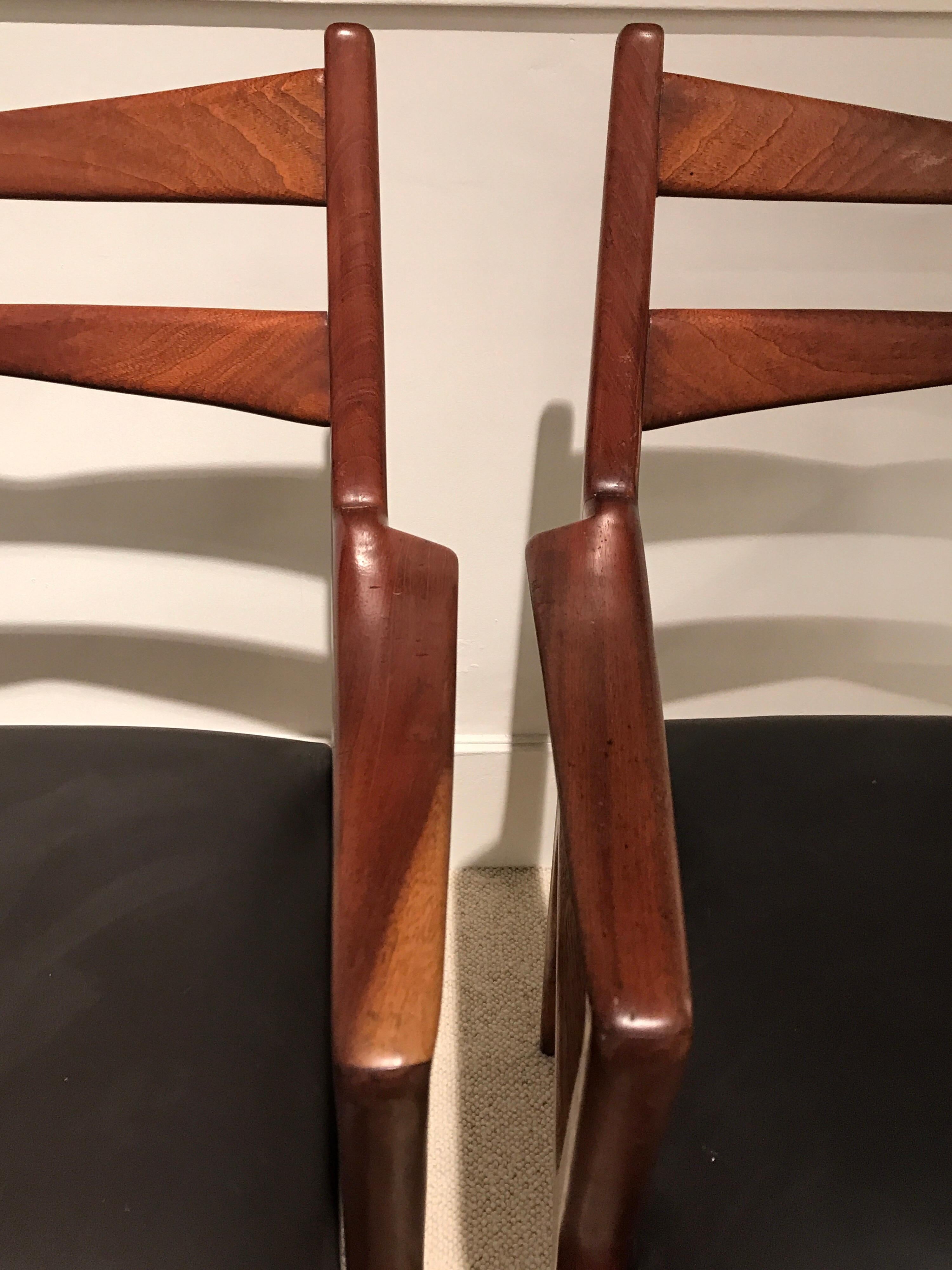 Pair of 1950s Italian Armchairs In Good Condition In Saint-Ouen, FR