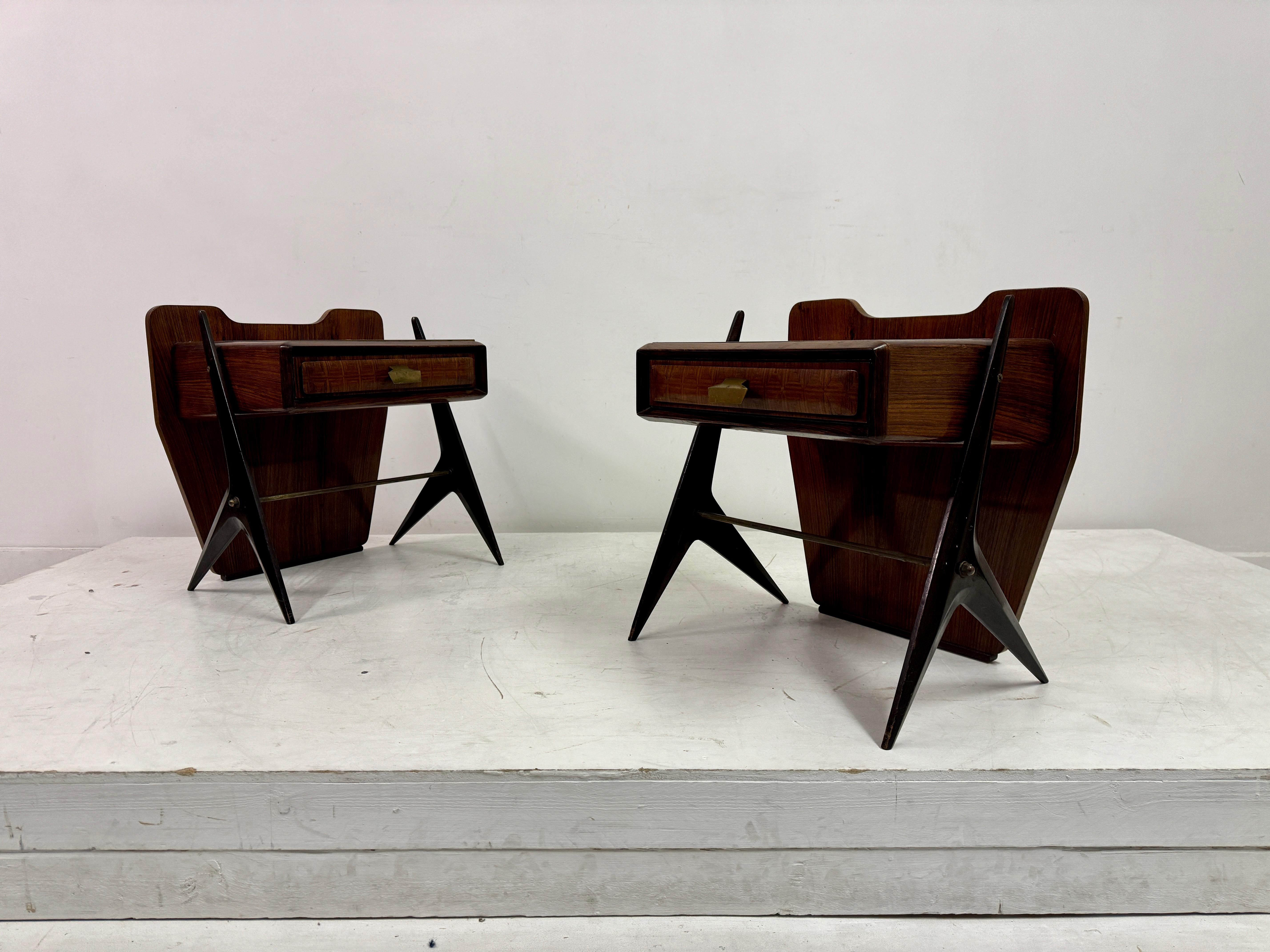 Pair of 1950s Italian Bedside Tables For Sale 4