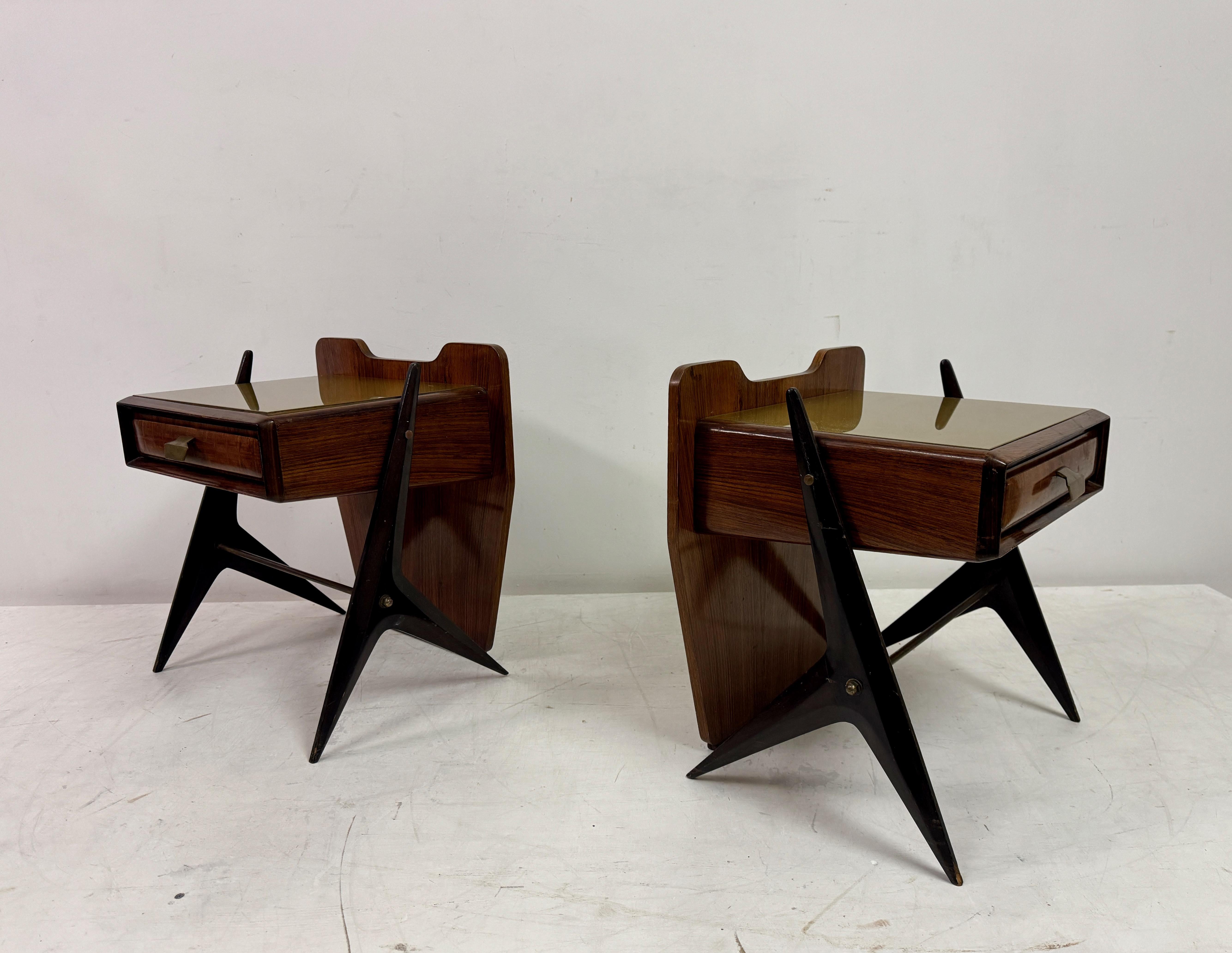 Pair of 1950s Italian Bedside Tables For Sale 8