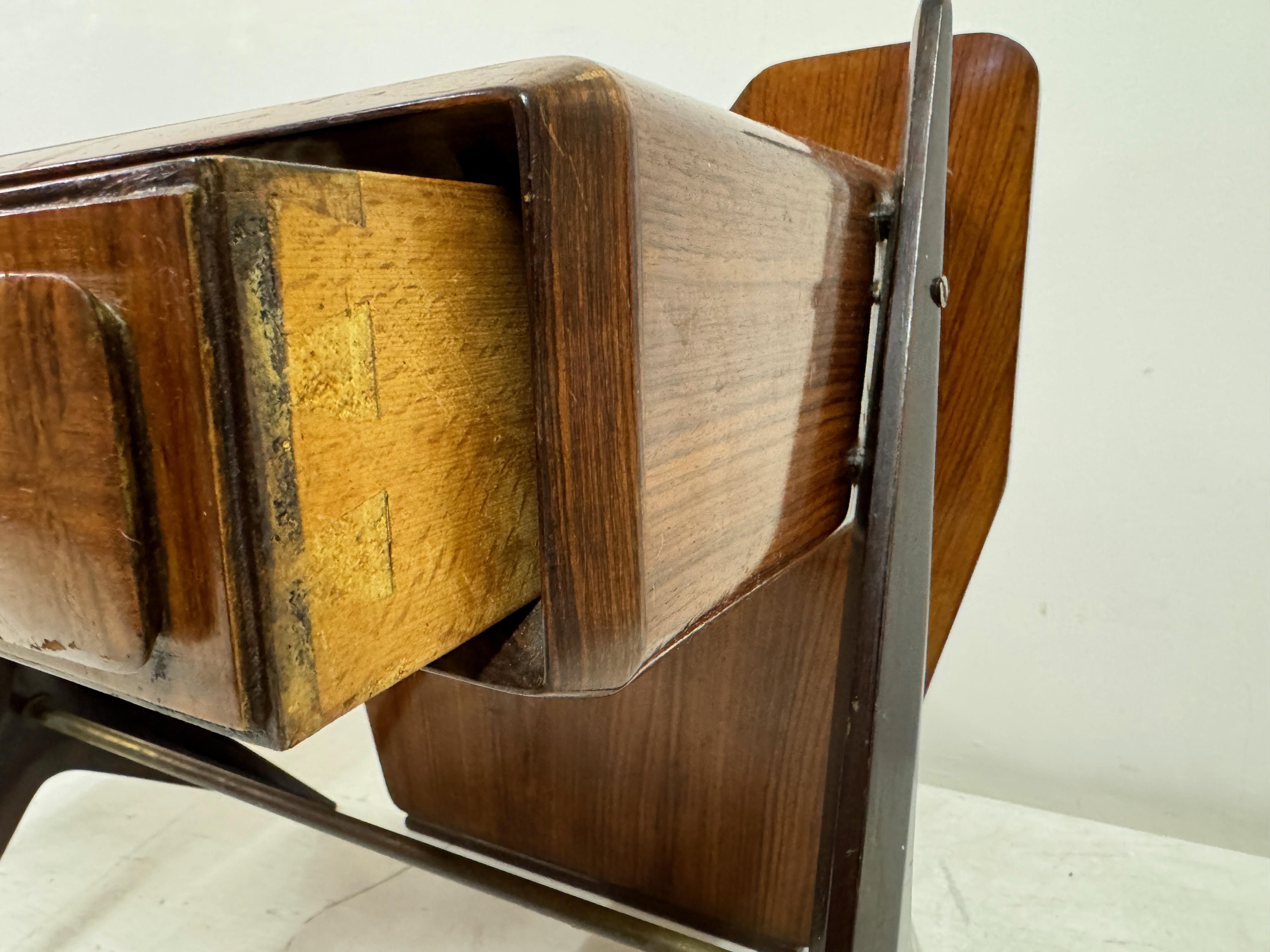 Wood Pair of 1950s Italian Bedside Tables For Sale