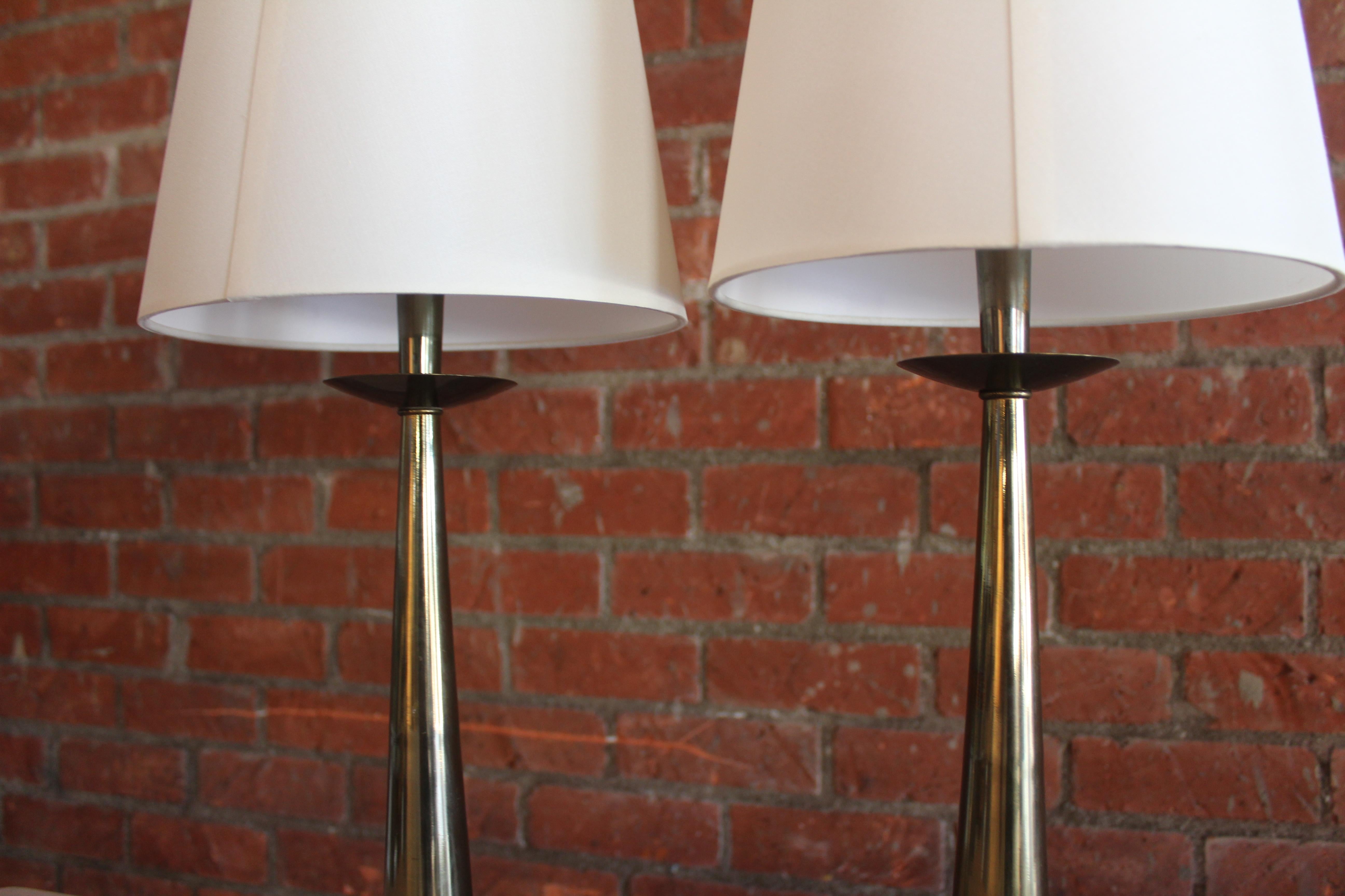 Pair of 1950s Italian Brass and Marble Table Lamps 10