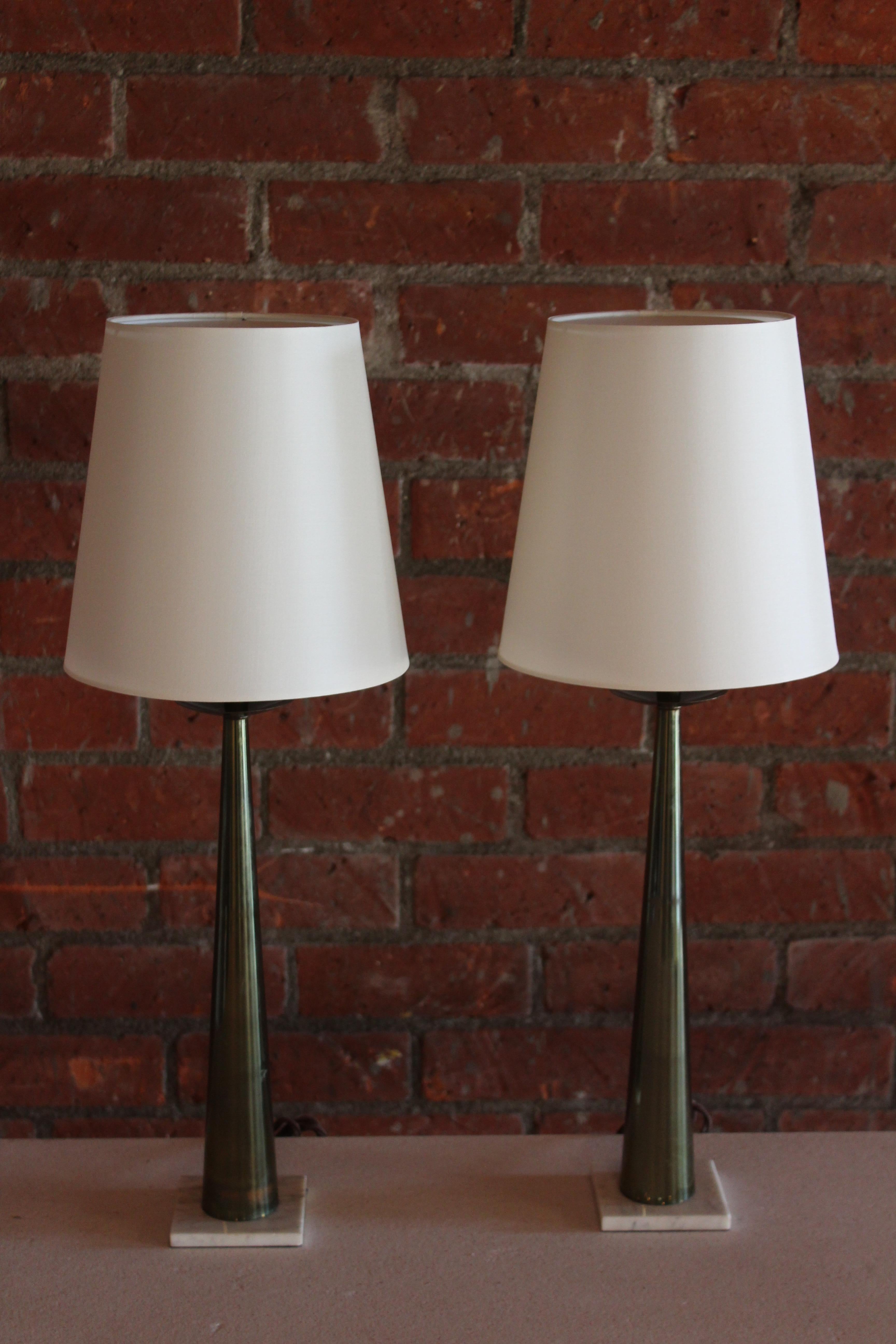 Pair of 1950s Italian Brass and Marble Table Lamps In Good Condition In Los Angeles, CA