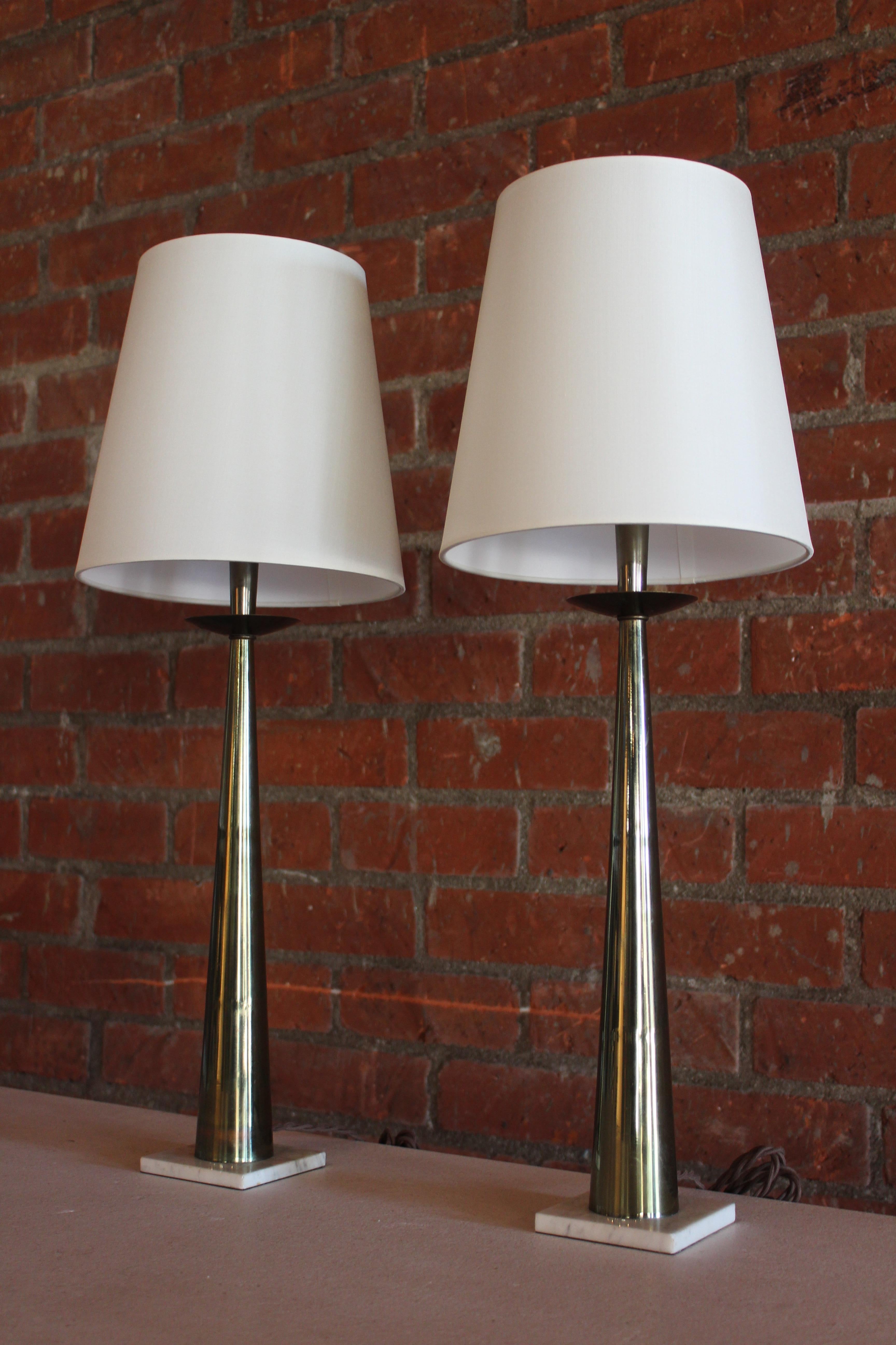 Pair of 1950s Italian Brass and Marble Table Lamps 4