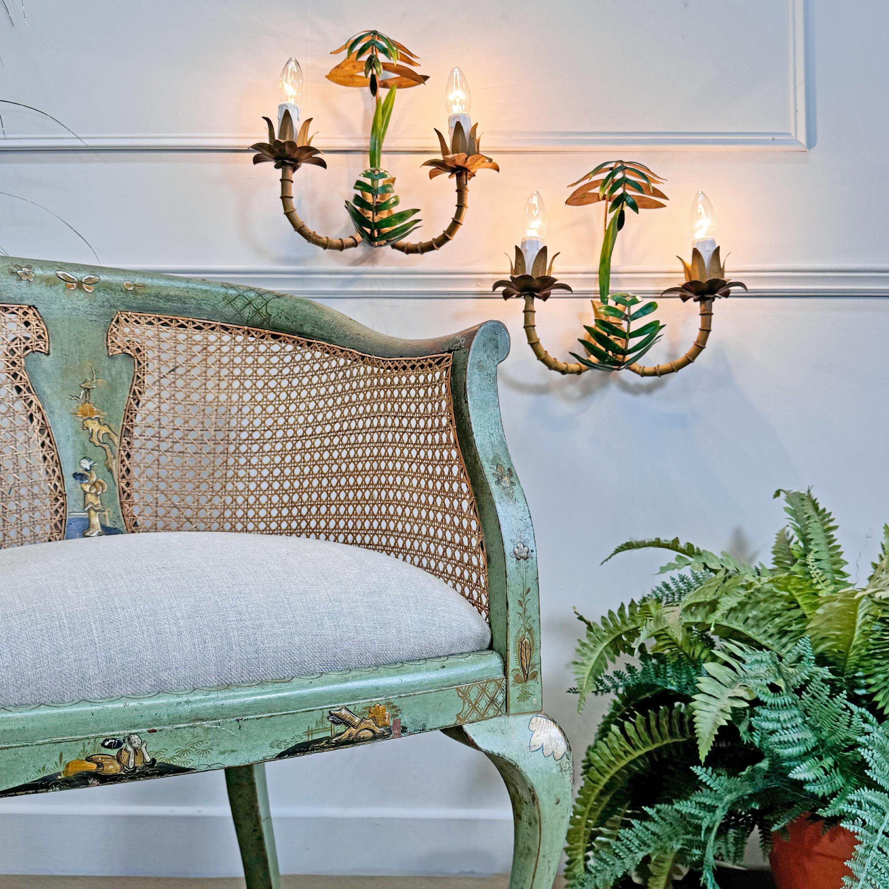 Pareja de apliques italianos de hojas de bambú de imitación de los años 50 en venta 4