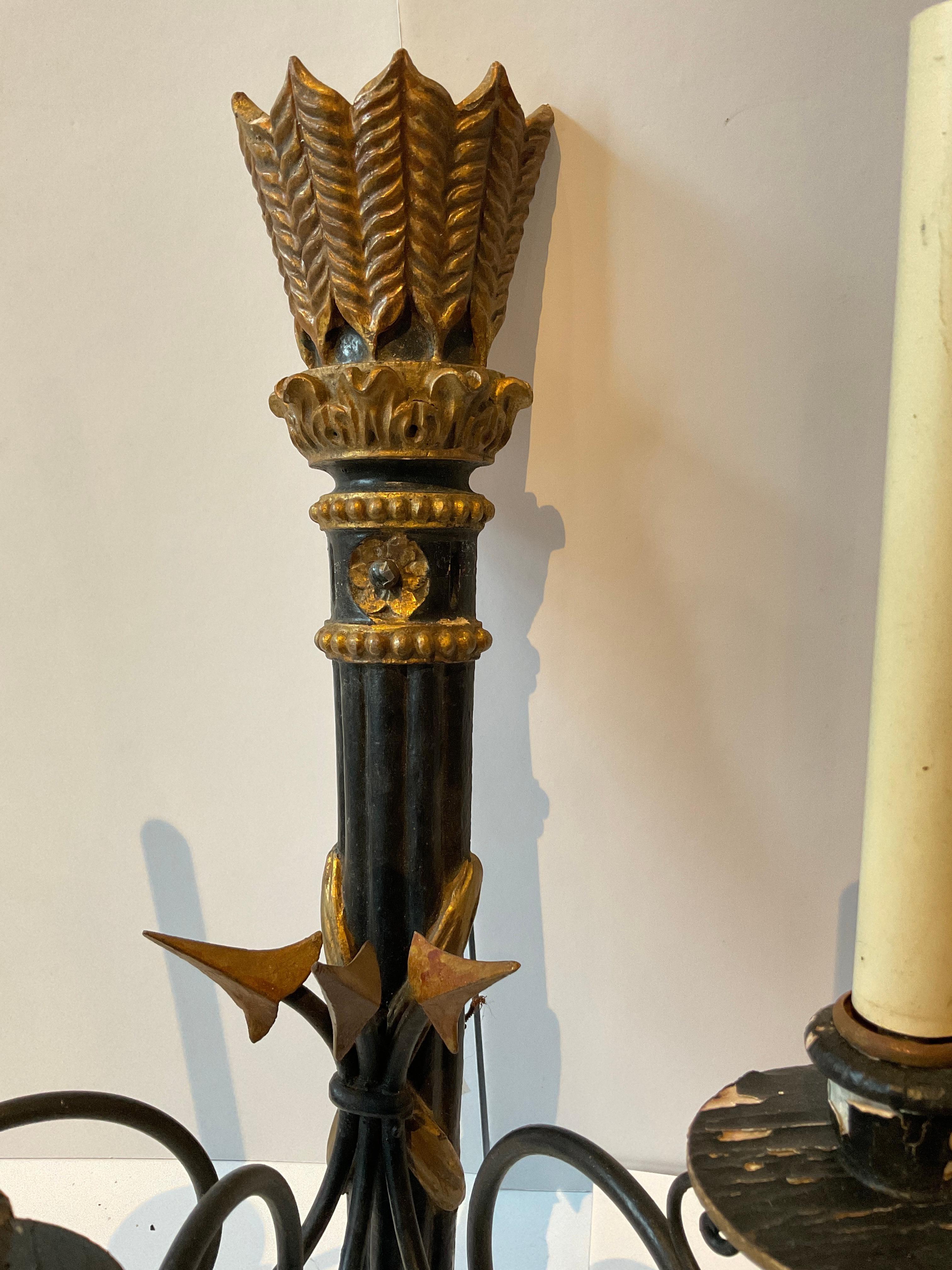 Pair of 1950s Italian Hand Carved Wood Classical Arrow Sconces For Sale 1
