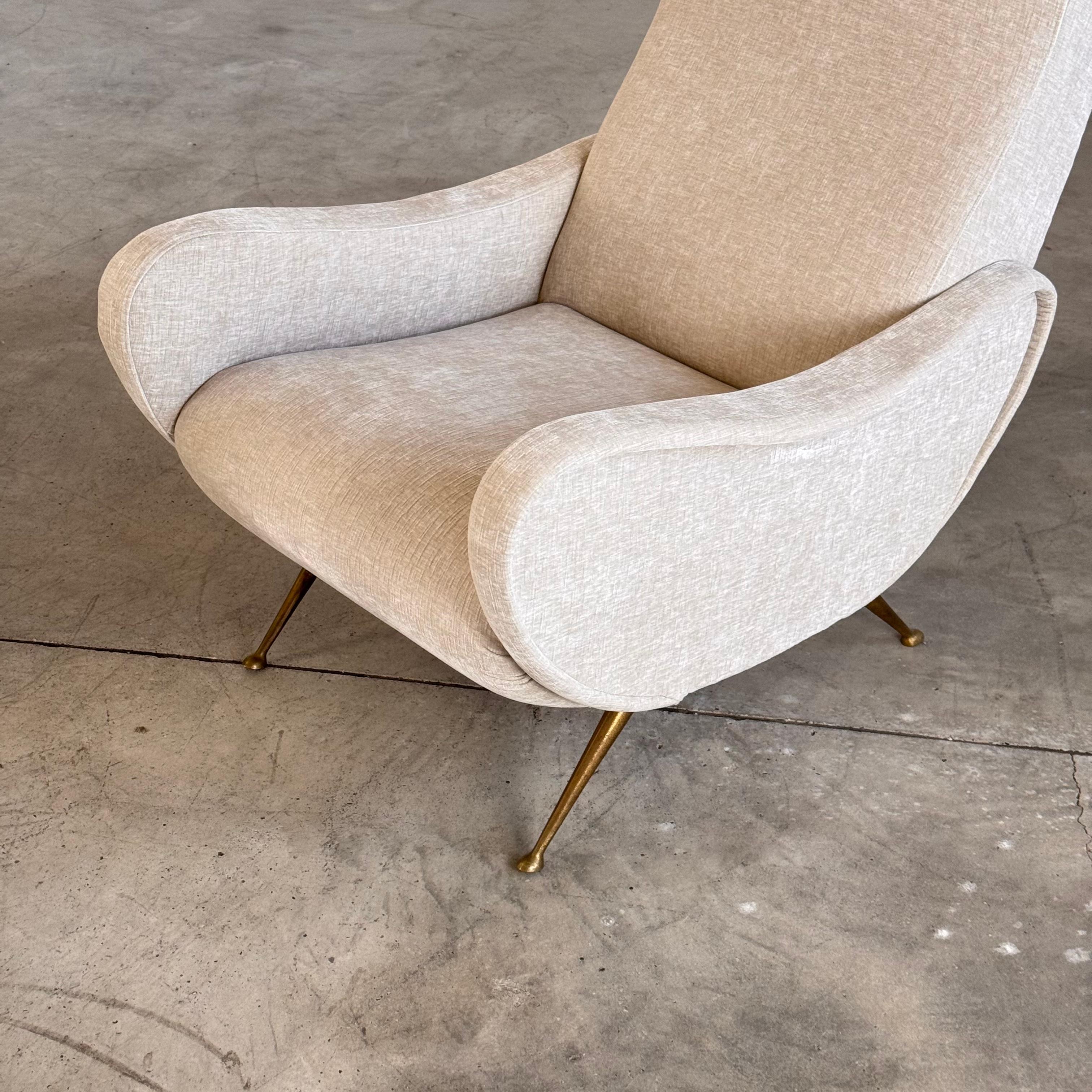 Paire de chaises longues italiennes des années 1950 par Gigi Radice, tissu Rubelli Bon état - En vente à Brescia, Brescia