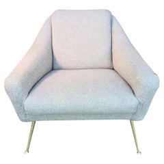 Coppia di sedie da salotto italiane degli anni '50 con gambe affusolate in ottone