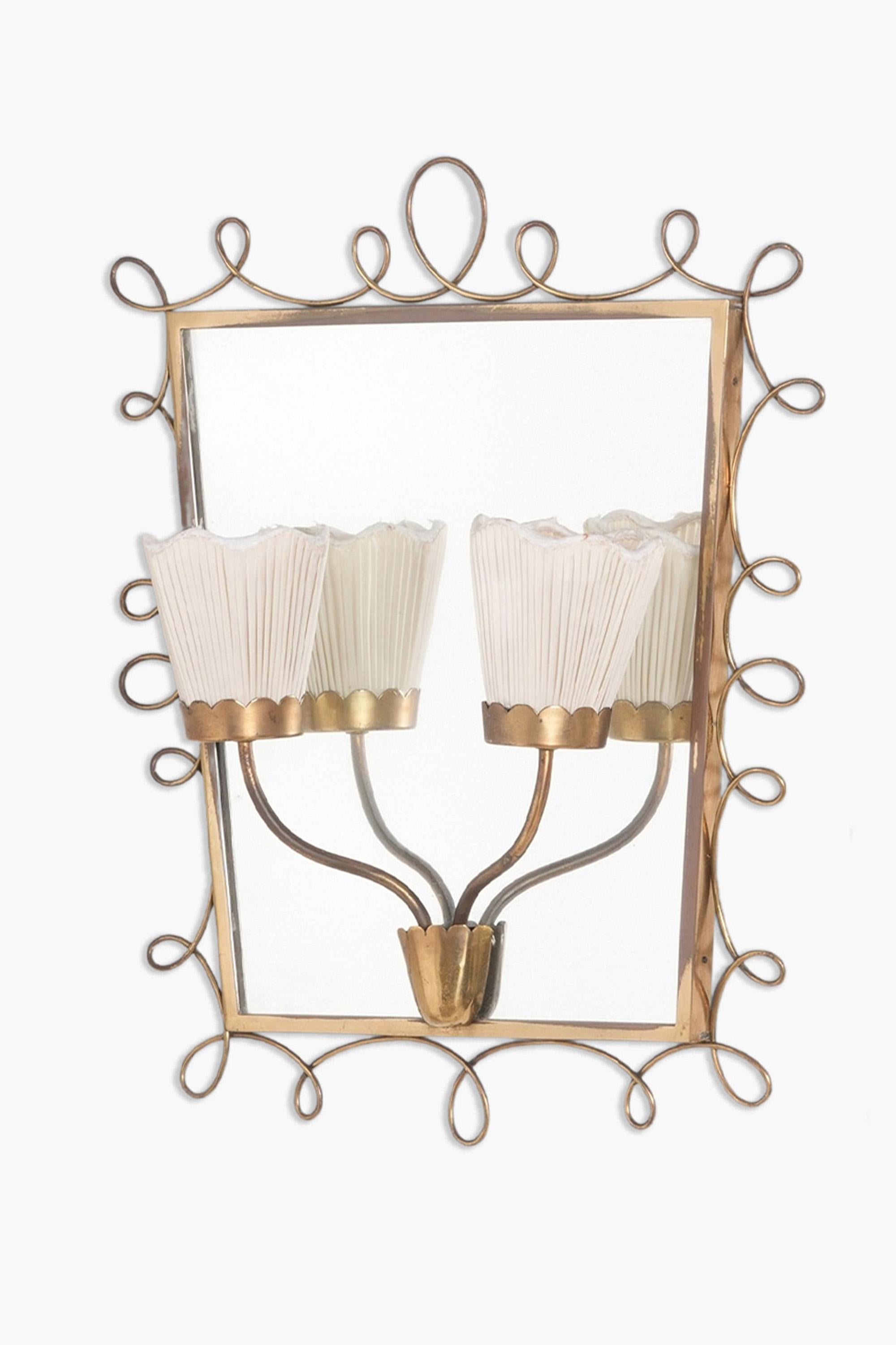 italien Pair of 1950s Italian Mirrored Wall Lights attributed to Cesare Lacca en vente