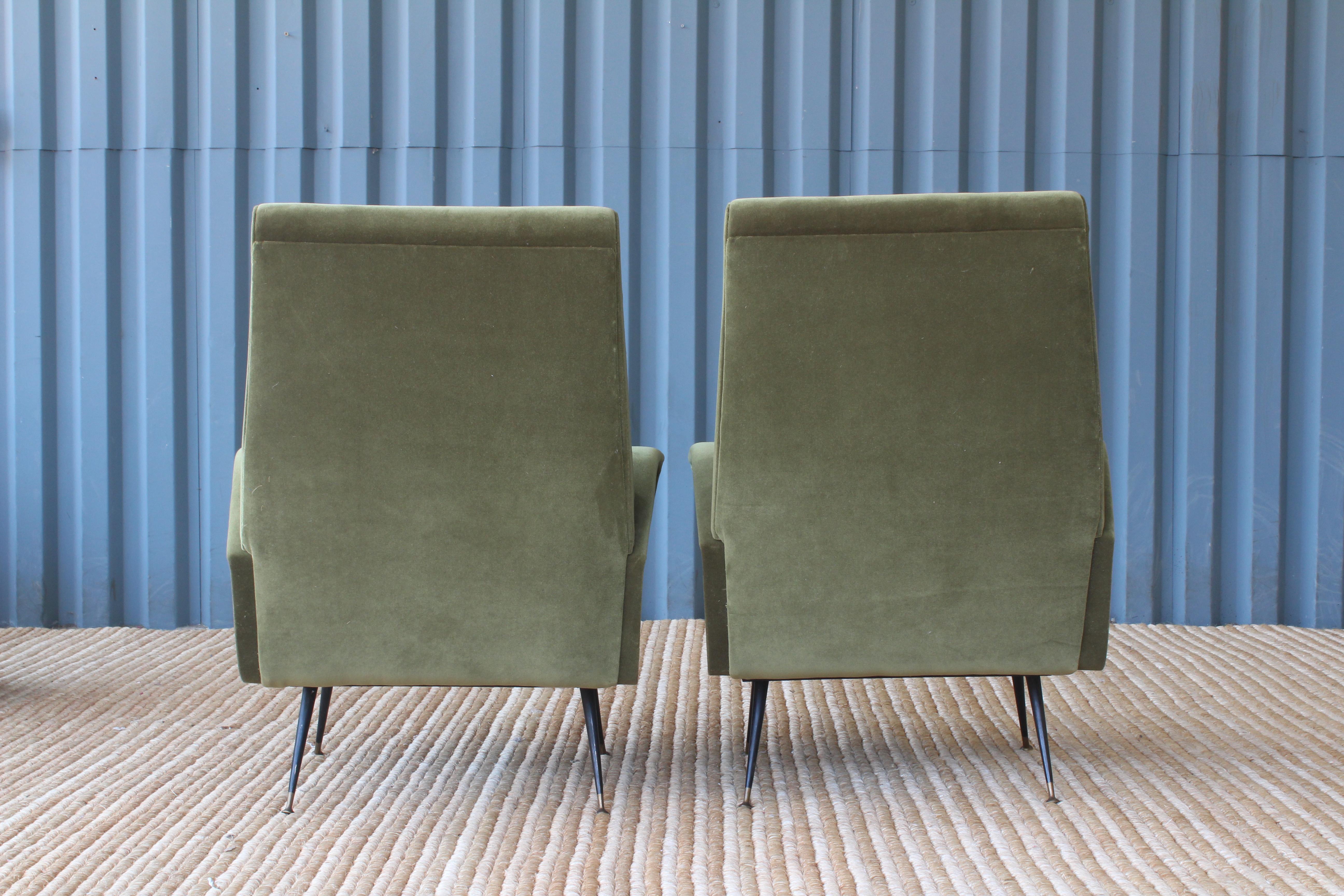 Pair of 1950s Italian Modern Armchairs In Excellent Condition In Los Angeles, CA