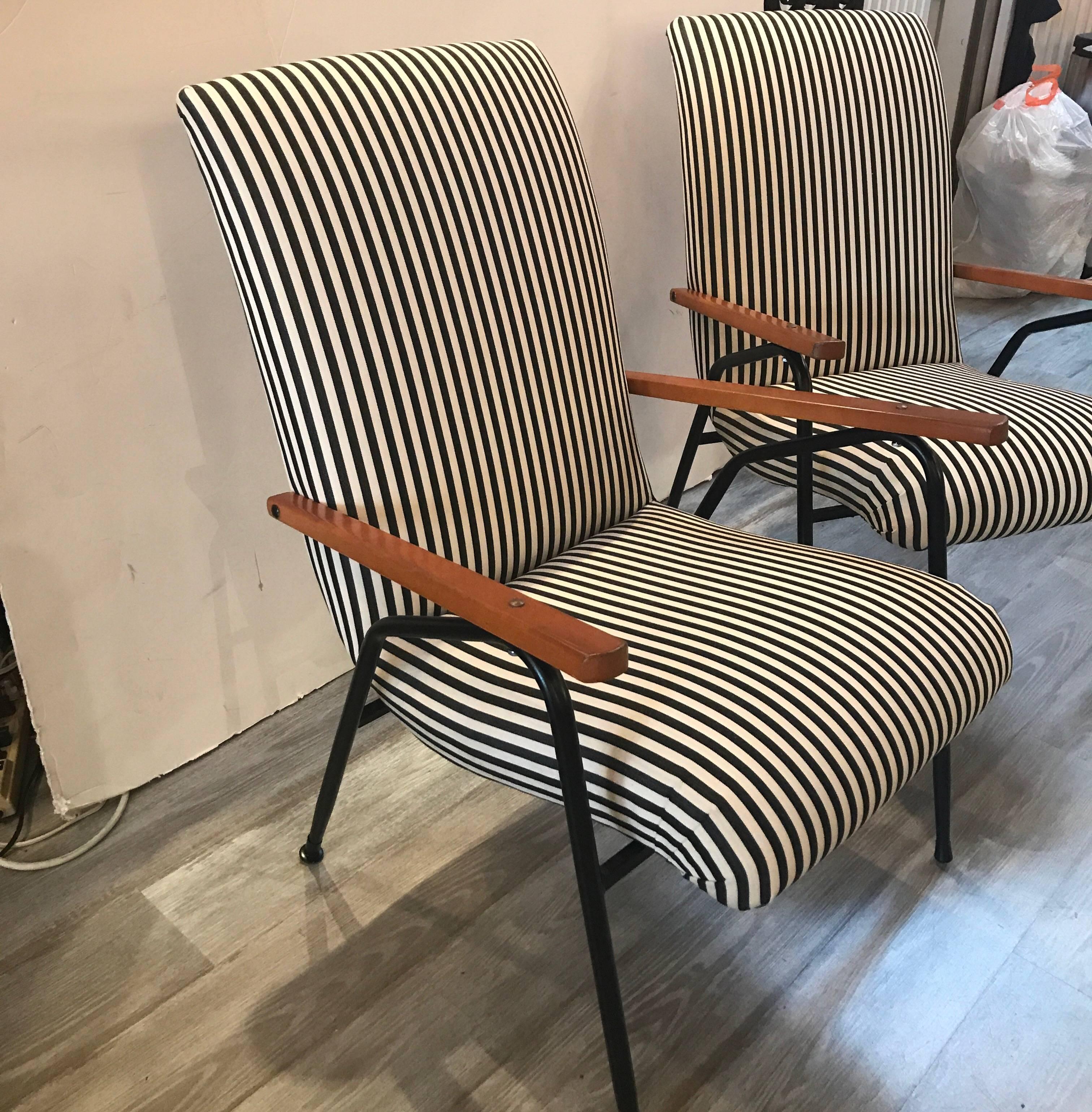 Pair of 1950s Italian Sunroom Lounge Chairs 1
