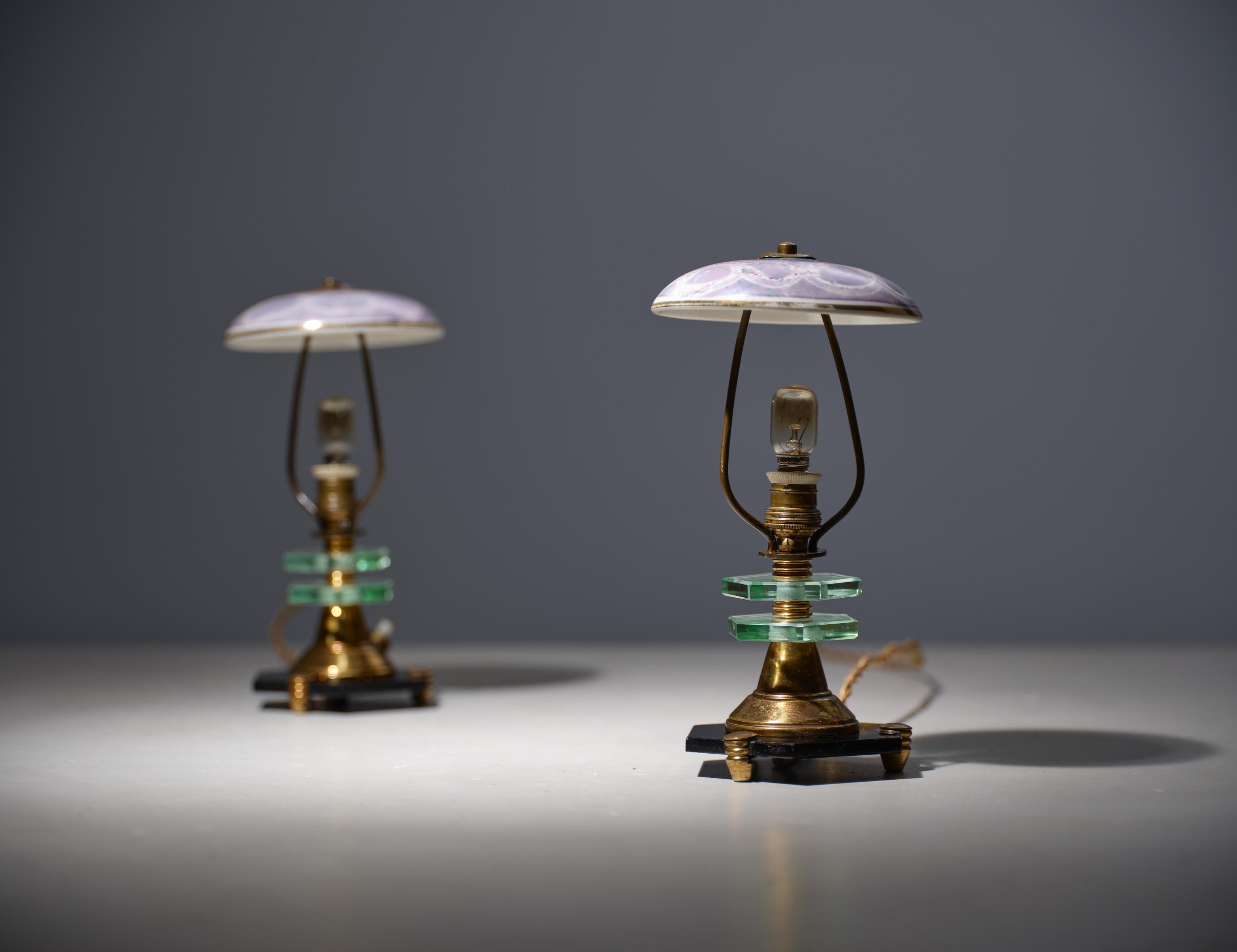 Mid-Century Modern Pair of 1950s Italian Table Lamps - Brass, Black Glass Base, Ceramic Lampshades For Sale